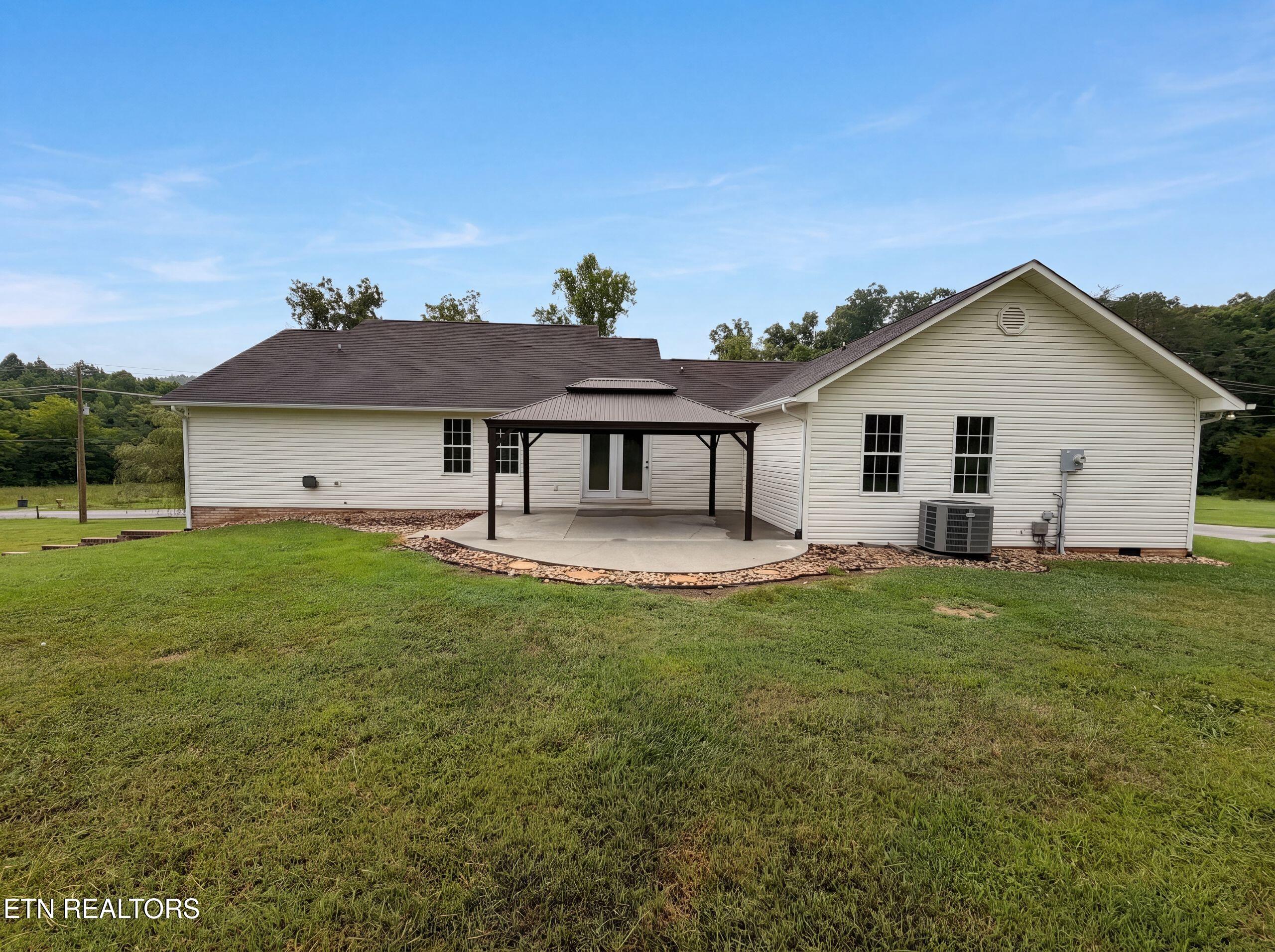 3146 Lora Drive Maryville TN 37803
