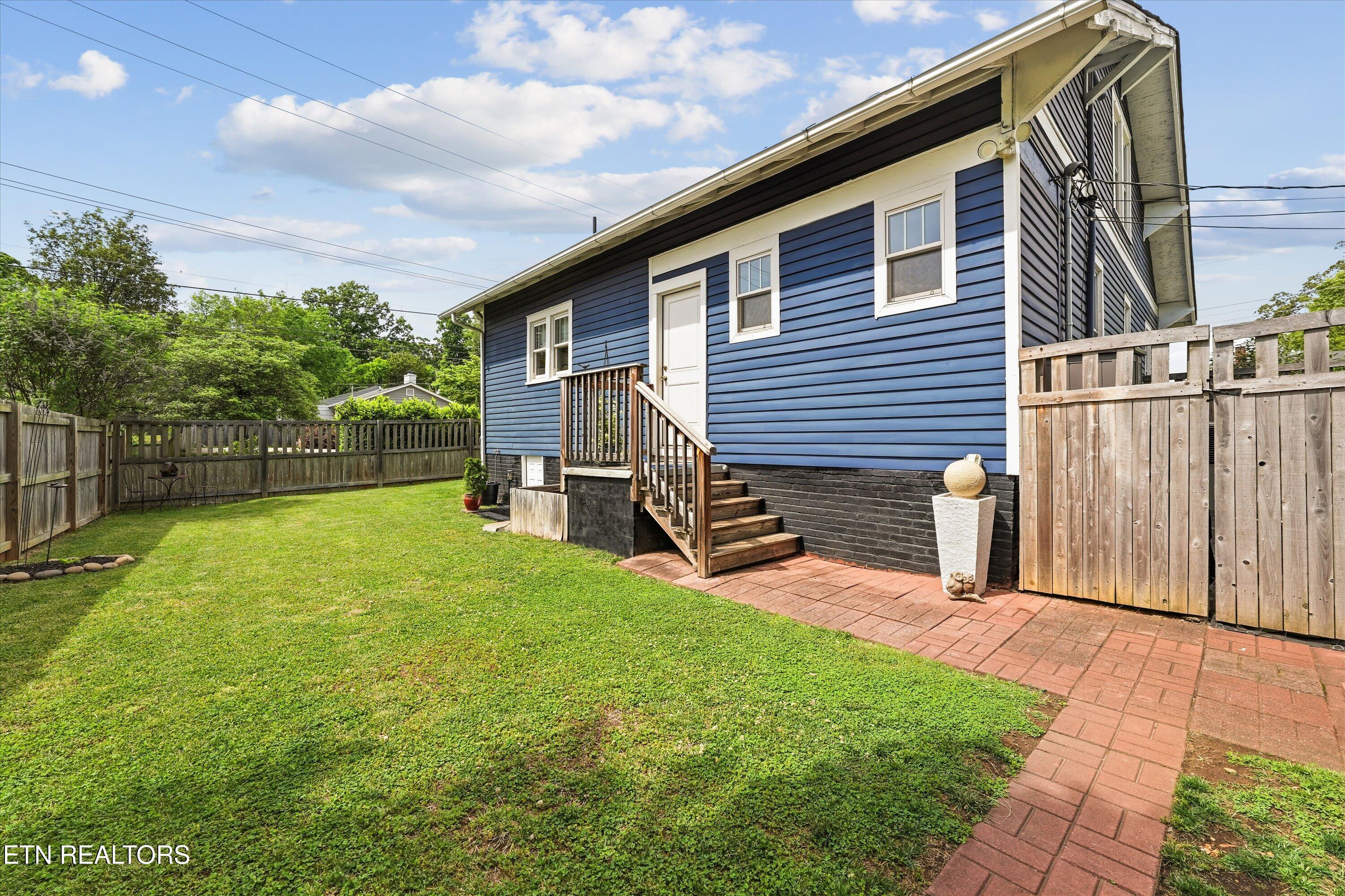 528 W Glenwood Avenue Knoxville TN 37917