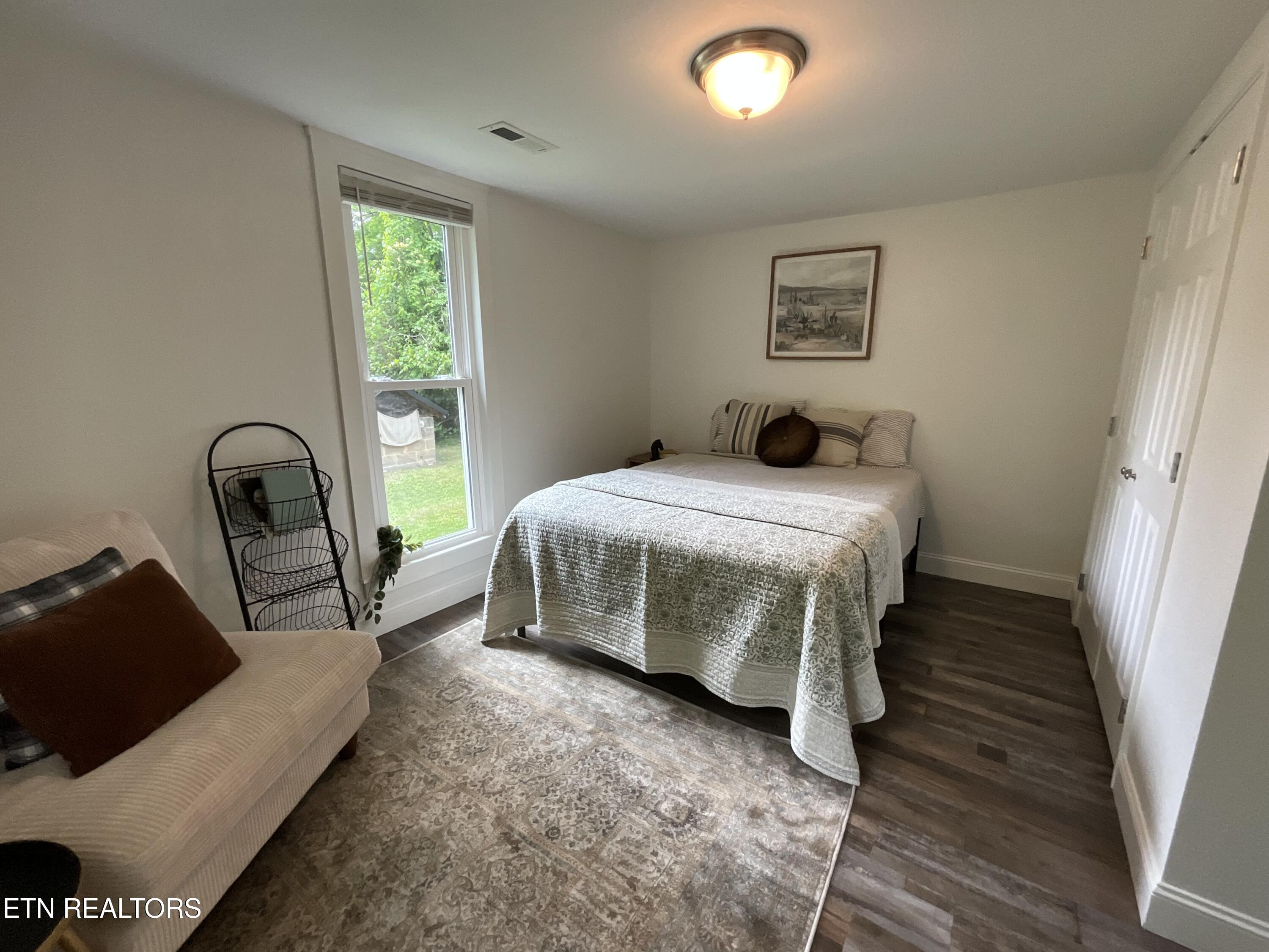 5335 Wolfenbarger Lane Knoxville TN 37938