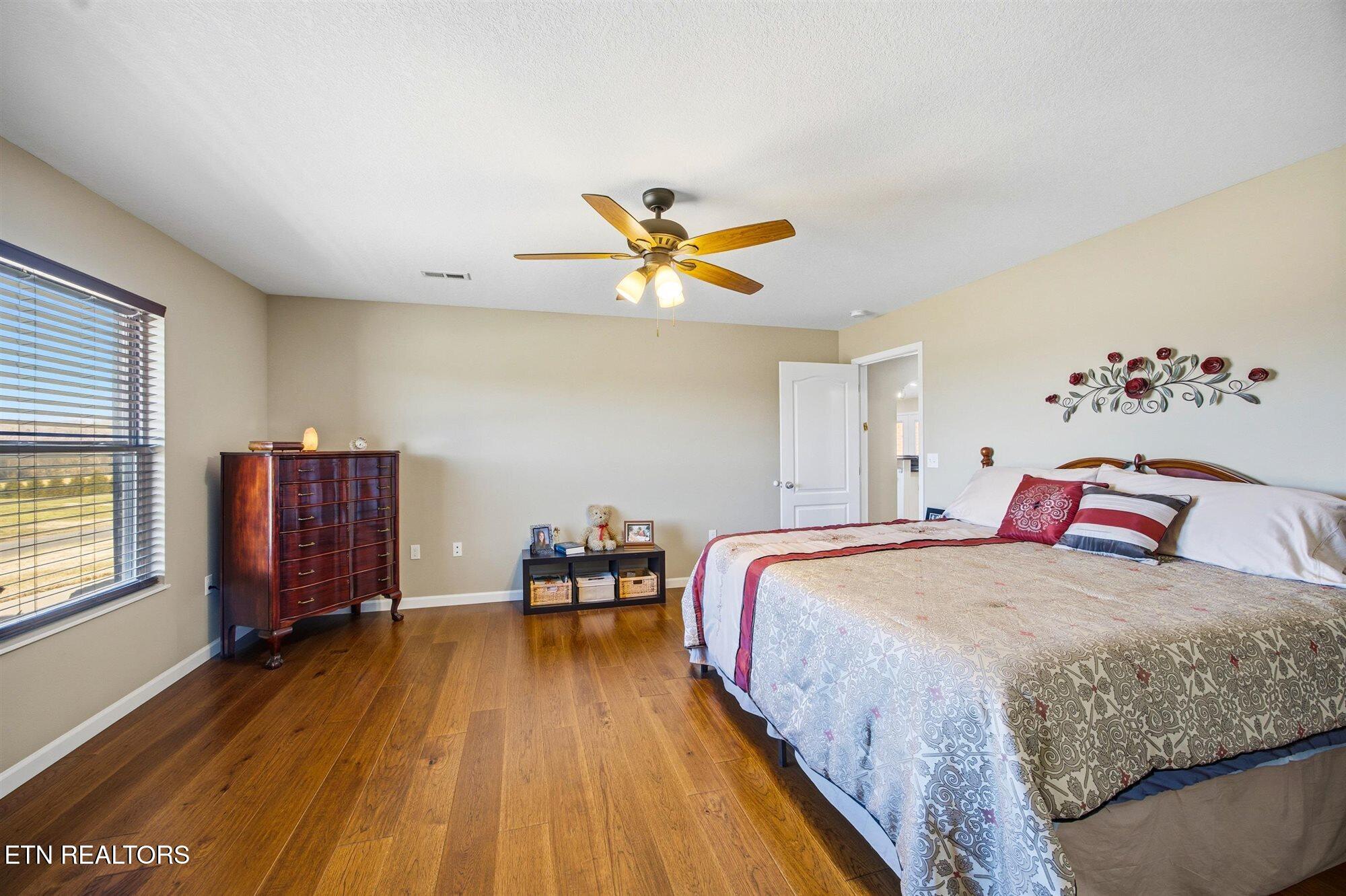 116 Crosslake Lane Dandridge TN 37725