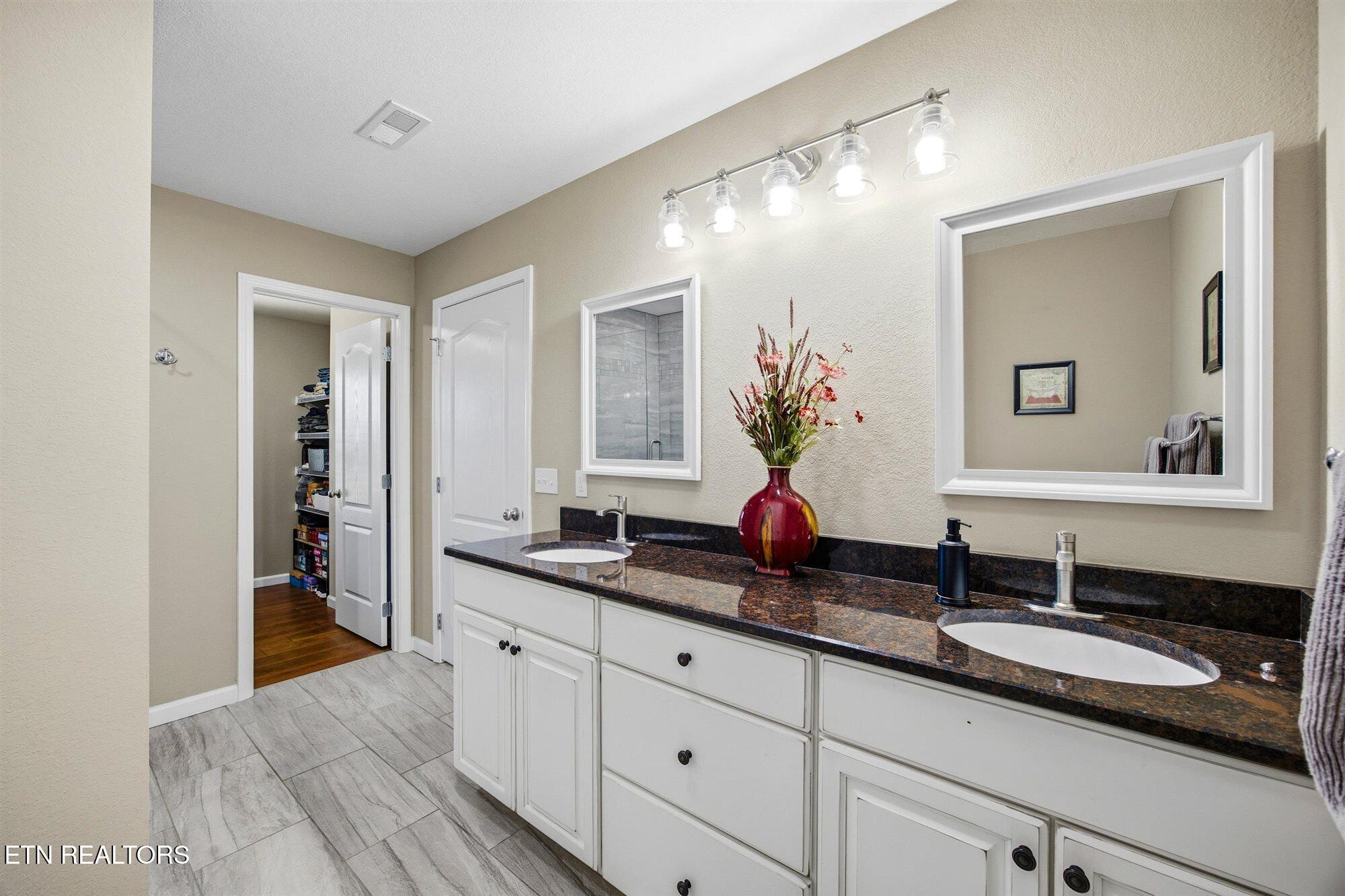 116 Crosslake Lane Dandridge TN 37725