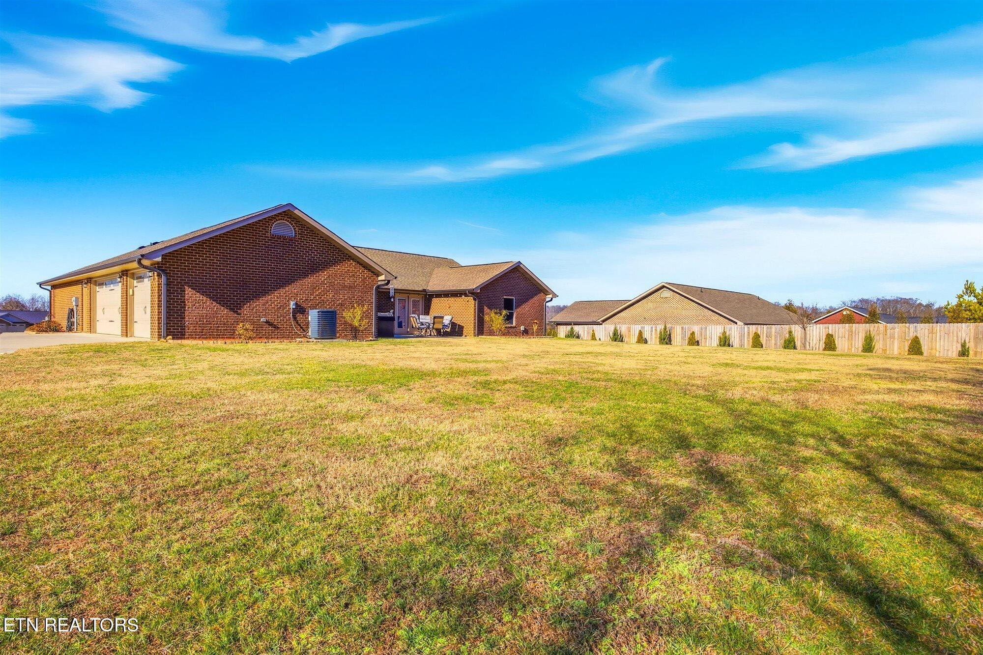 116 Crosslake Lane Dandridge TN 37725