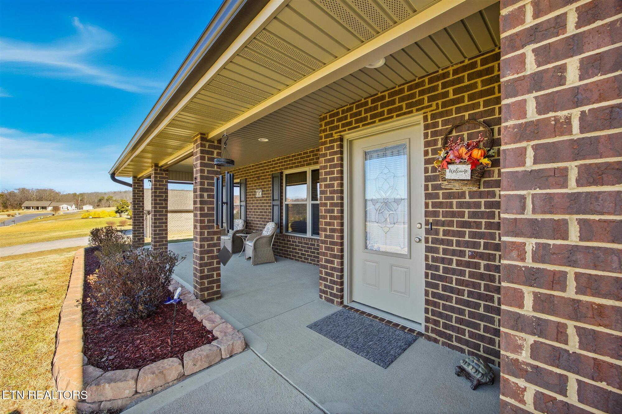 116 Crosslake Lane Dandridge TN 37725