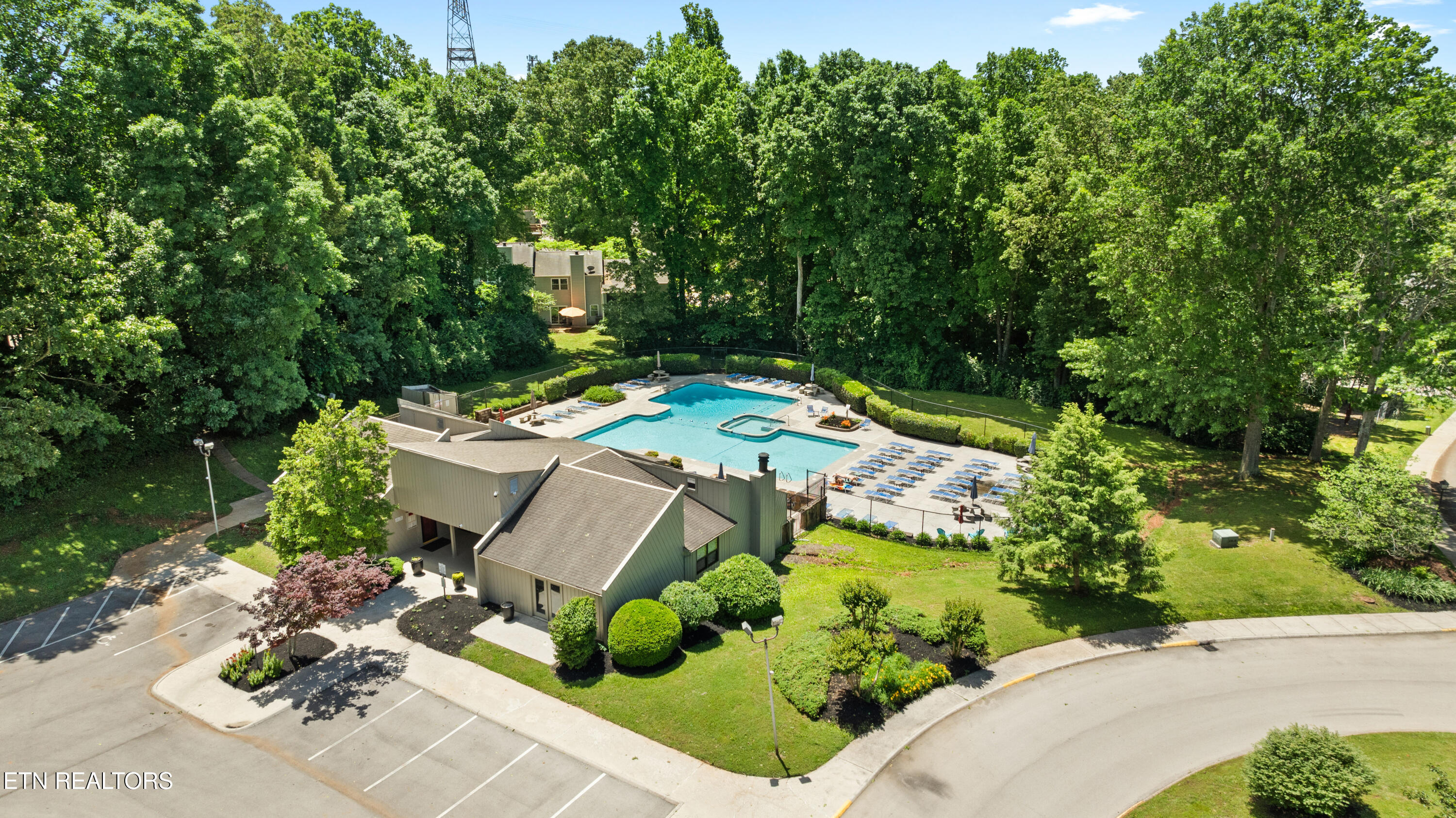 8707 Olde Colony Trail Knoxville TN 37923