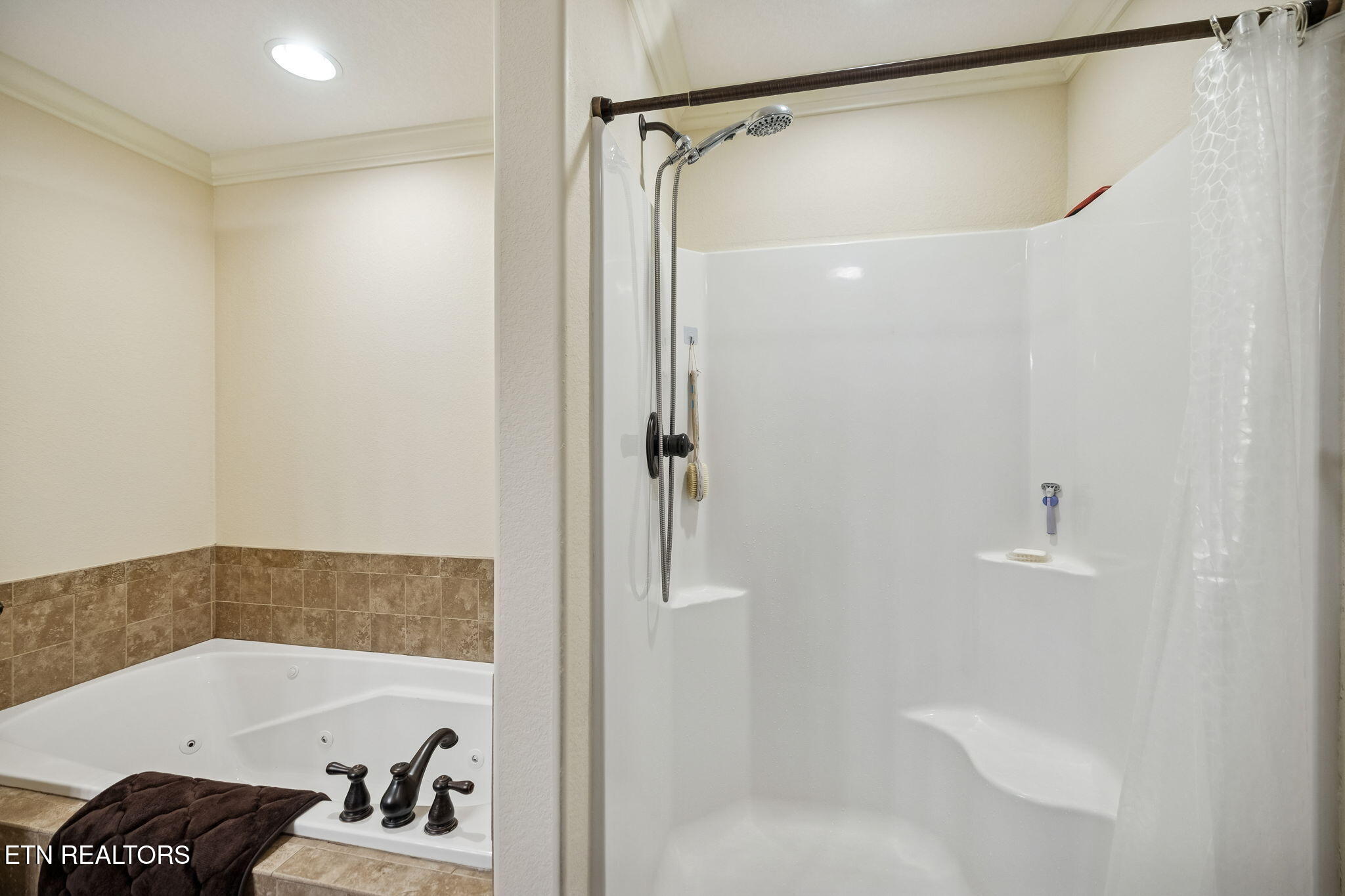6200 Lantern Ridge Lane Knoxville TN 37921