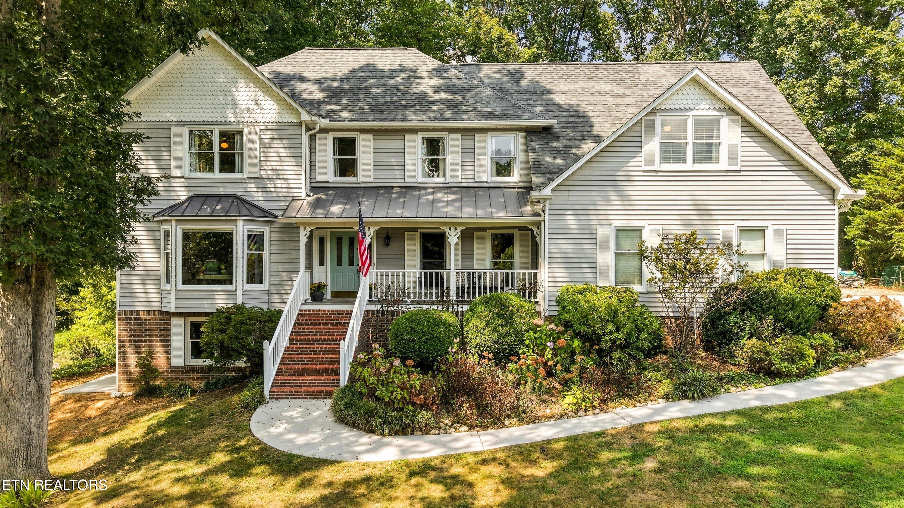 1909 Stonehills Place Knoxville TN 37938