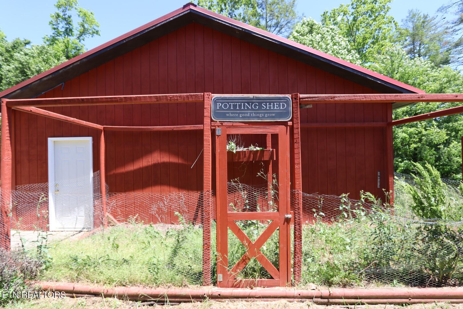 1211 Punkton Road Del Rio TN 37727