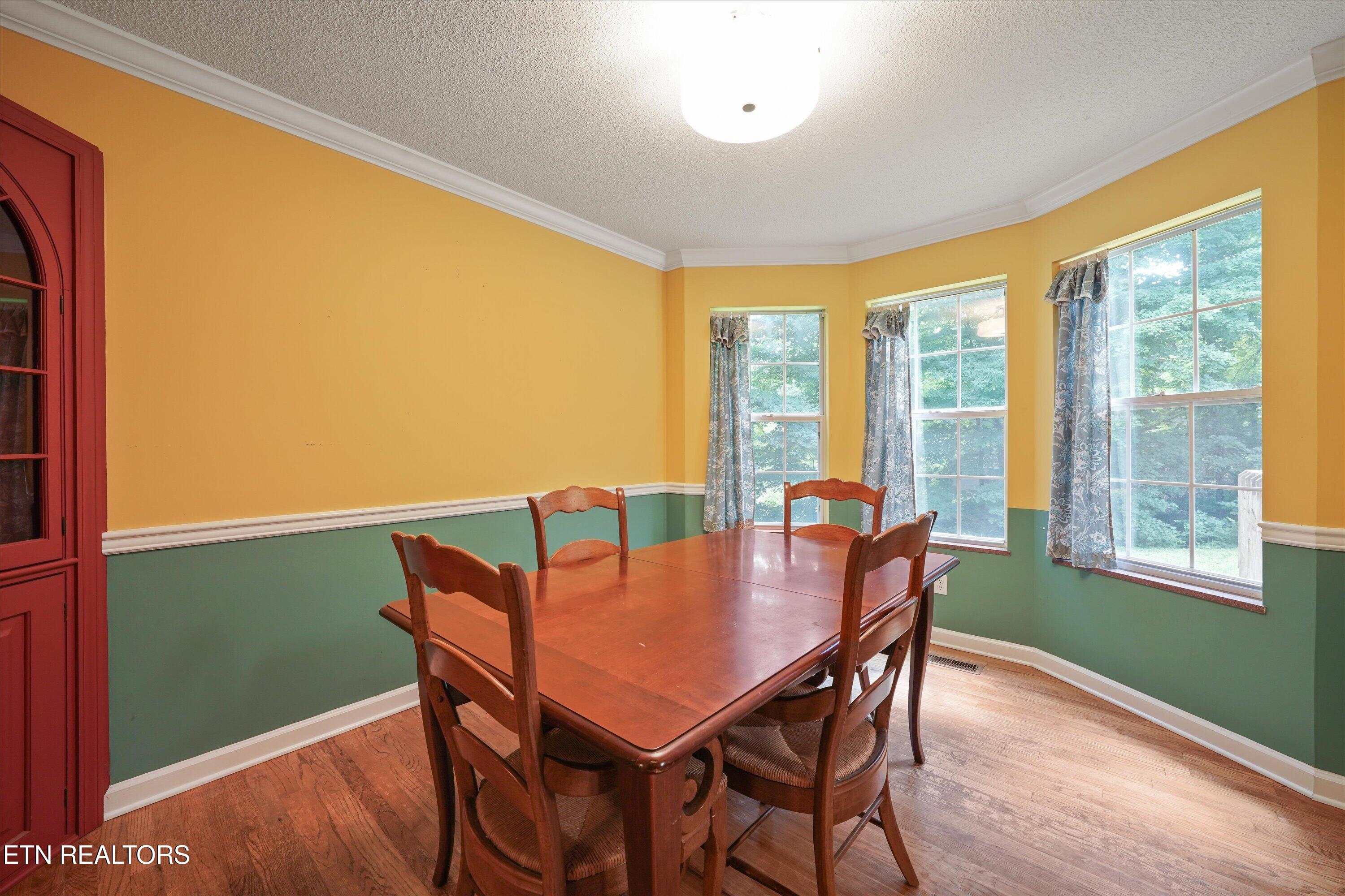 2300 Woods End Lane Knoxville TN 37918