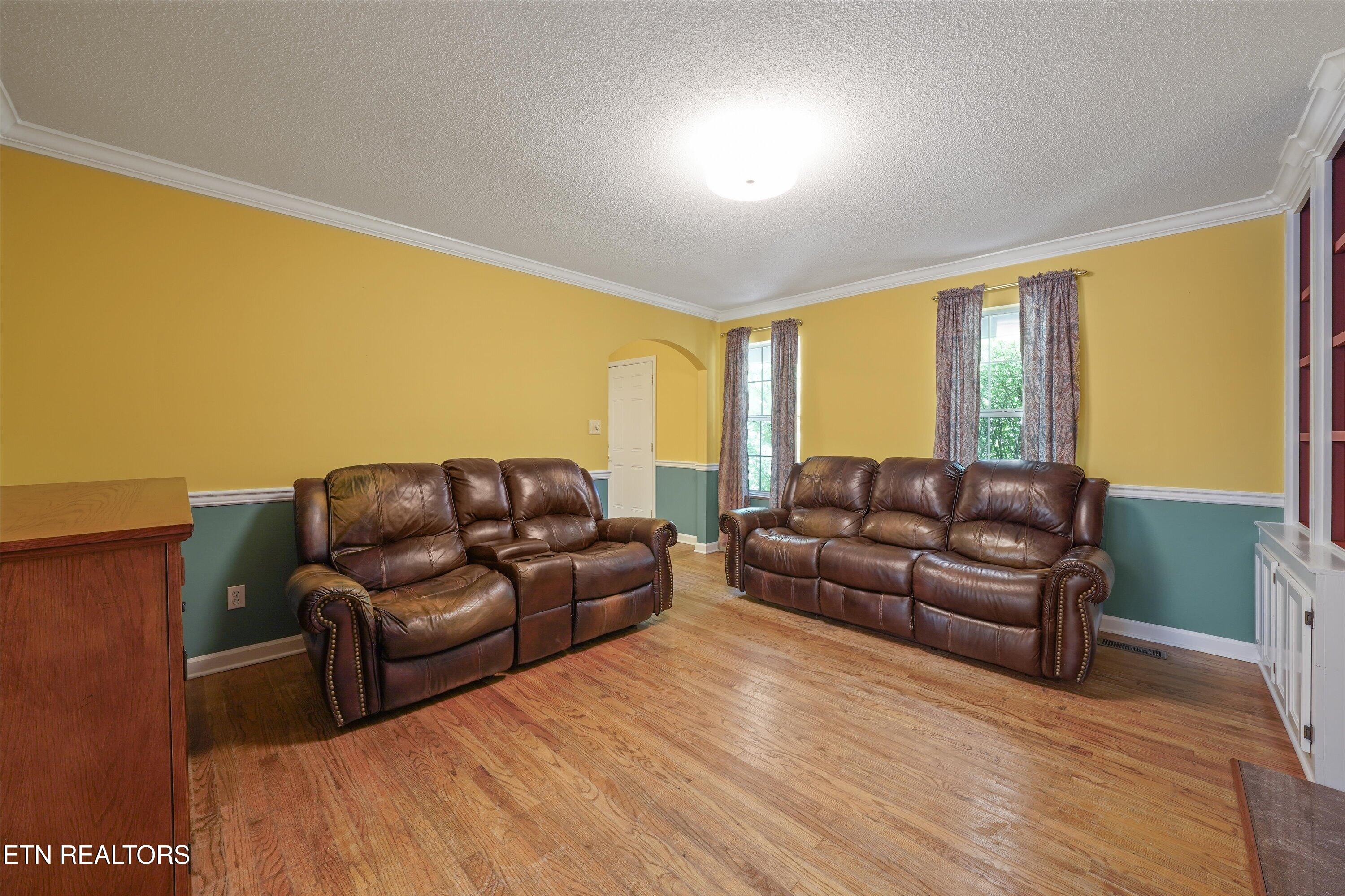 2300 Woods End Lane Knoxville TN 37918