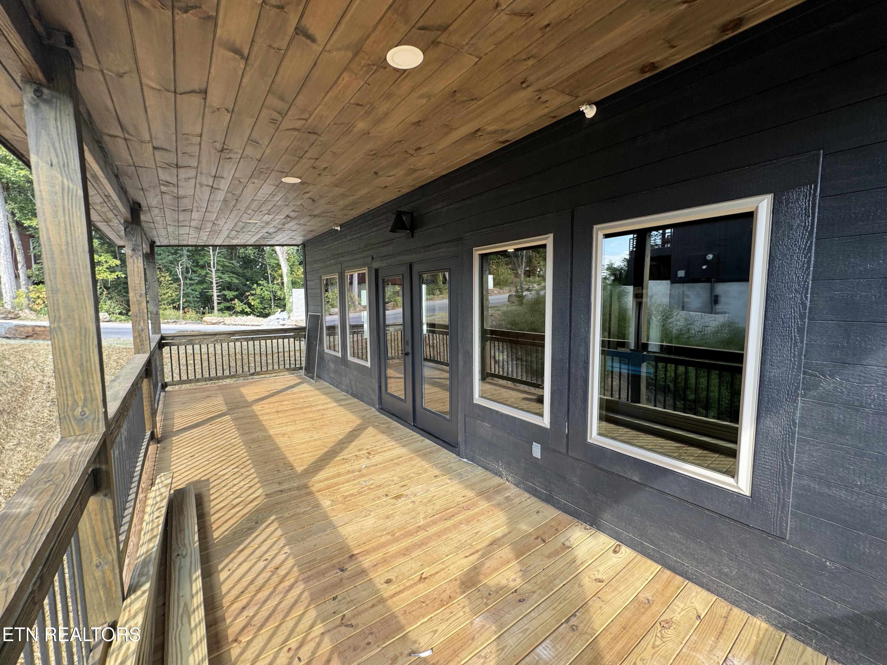 502 Warbonnet Way Pigeon Forge TN 37863