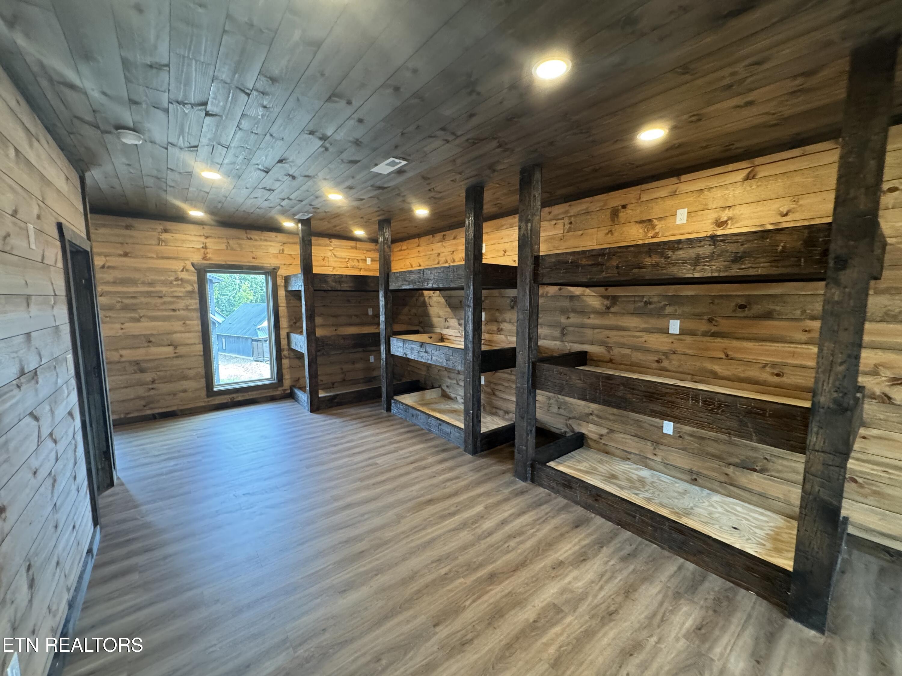 502 Warbonnet Way Pigeon Forge TN 37863