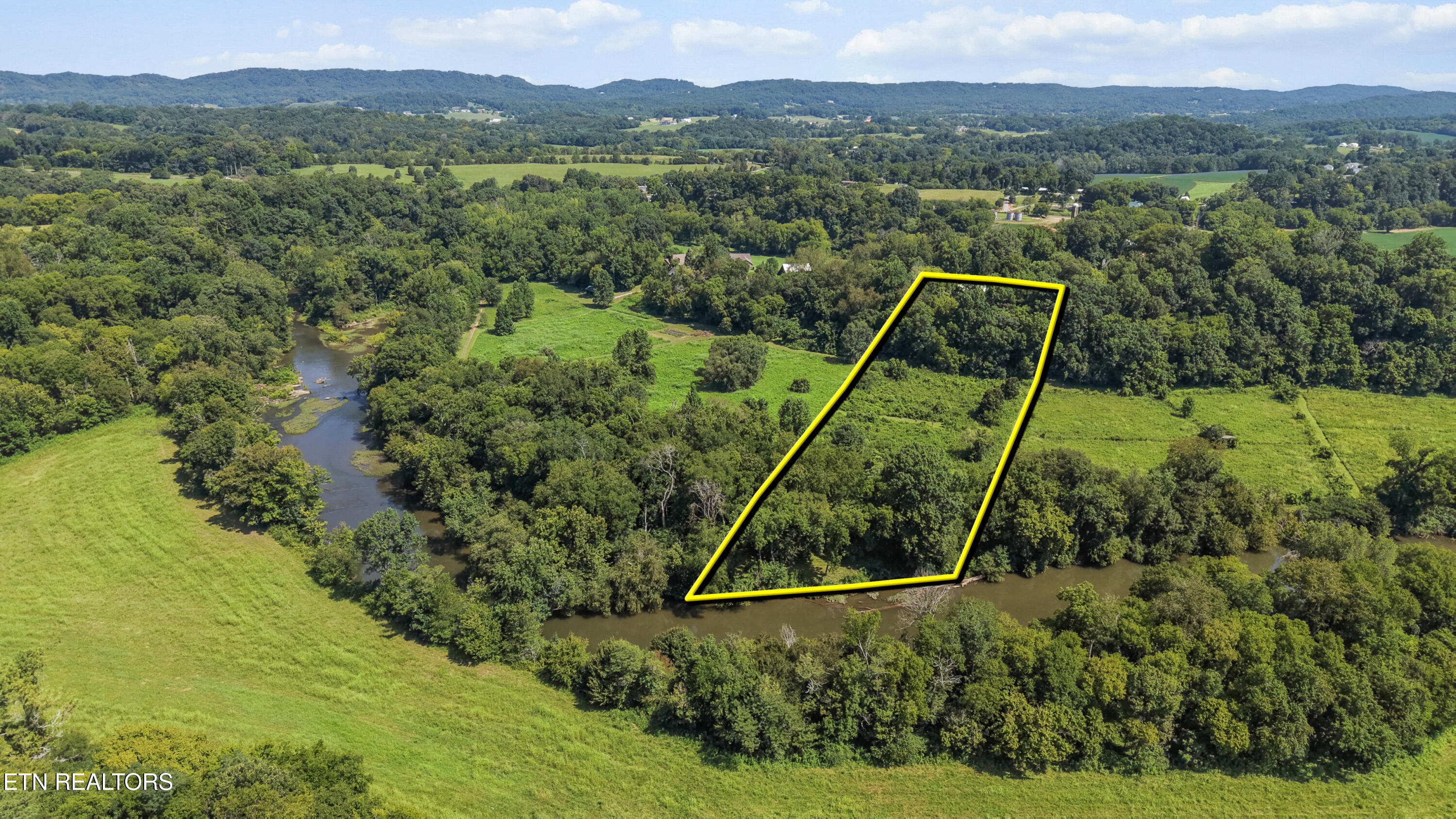 275 Kings Grant Road Maryville TN 37804