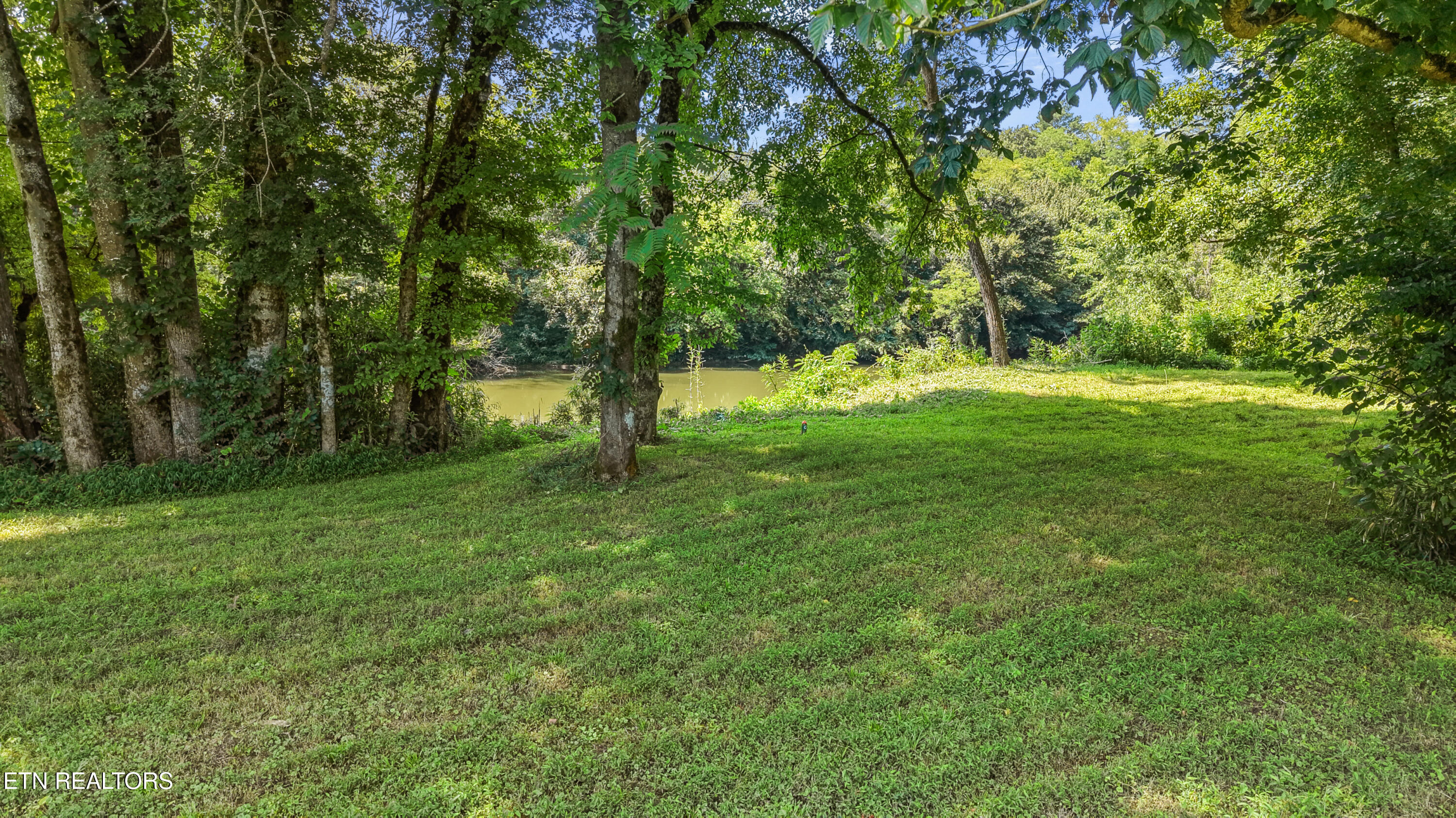 275 Kings Grant Road Maryville TN 37804