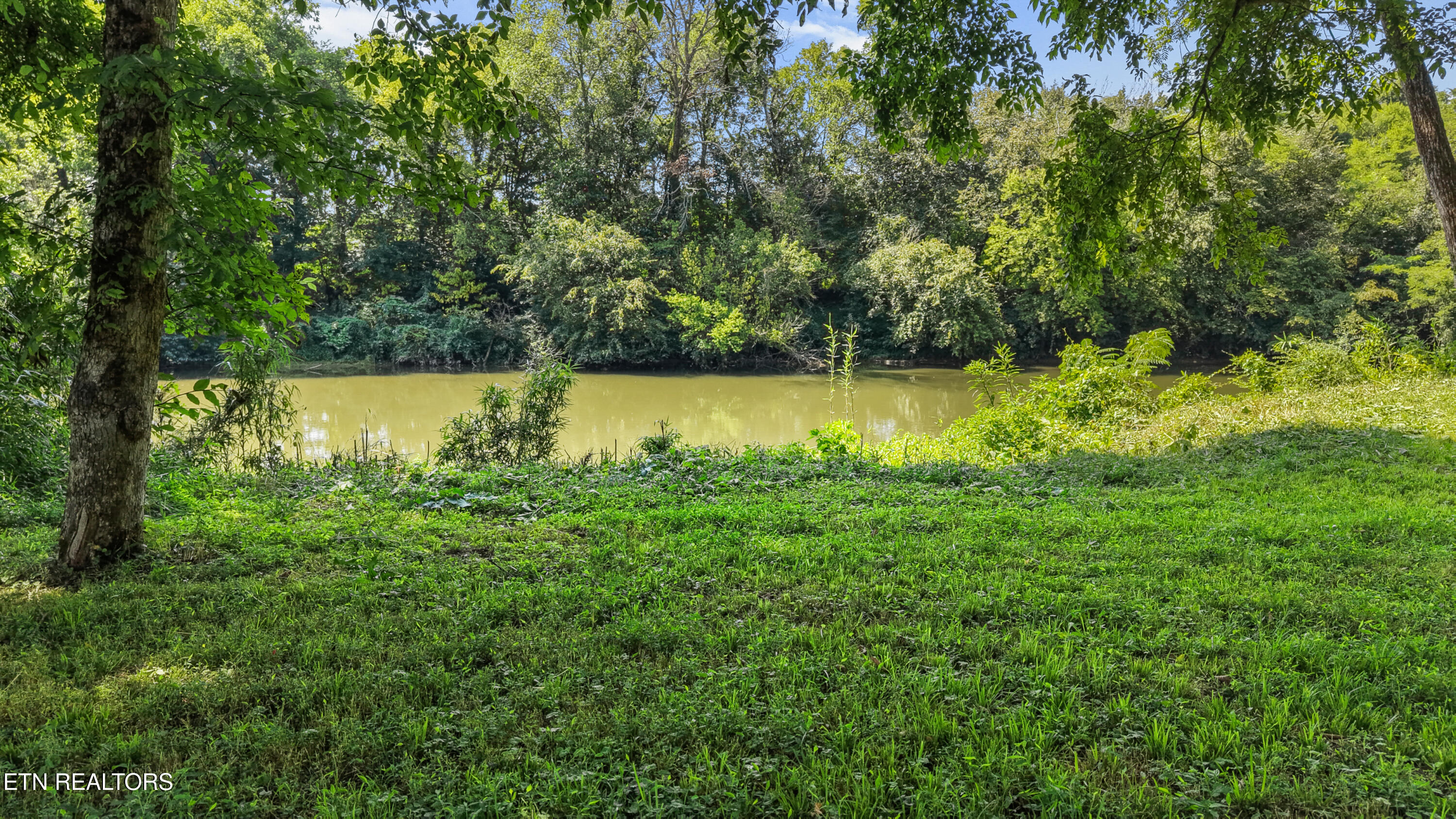 275 Kings Grant Road Maryville TN 37804