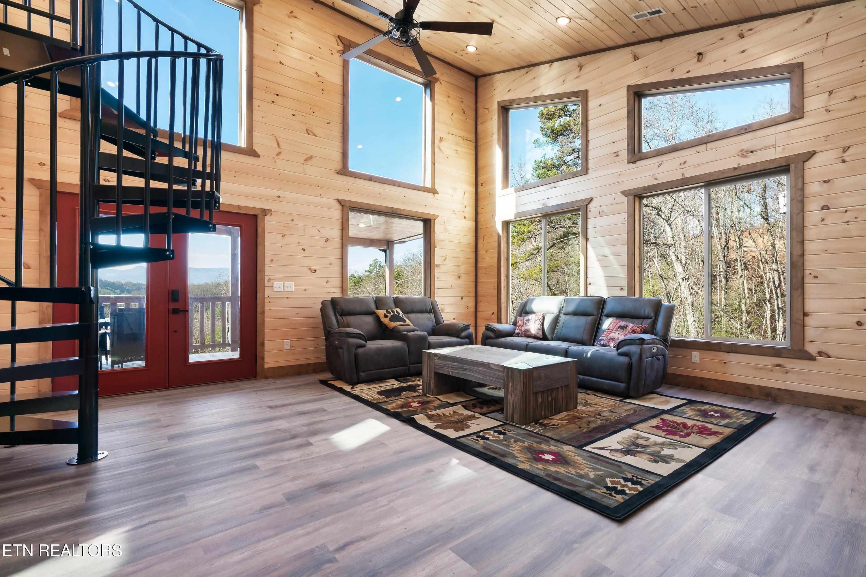 991 King Branch Road Sevierville TN 37876