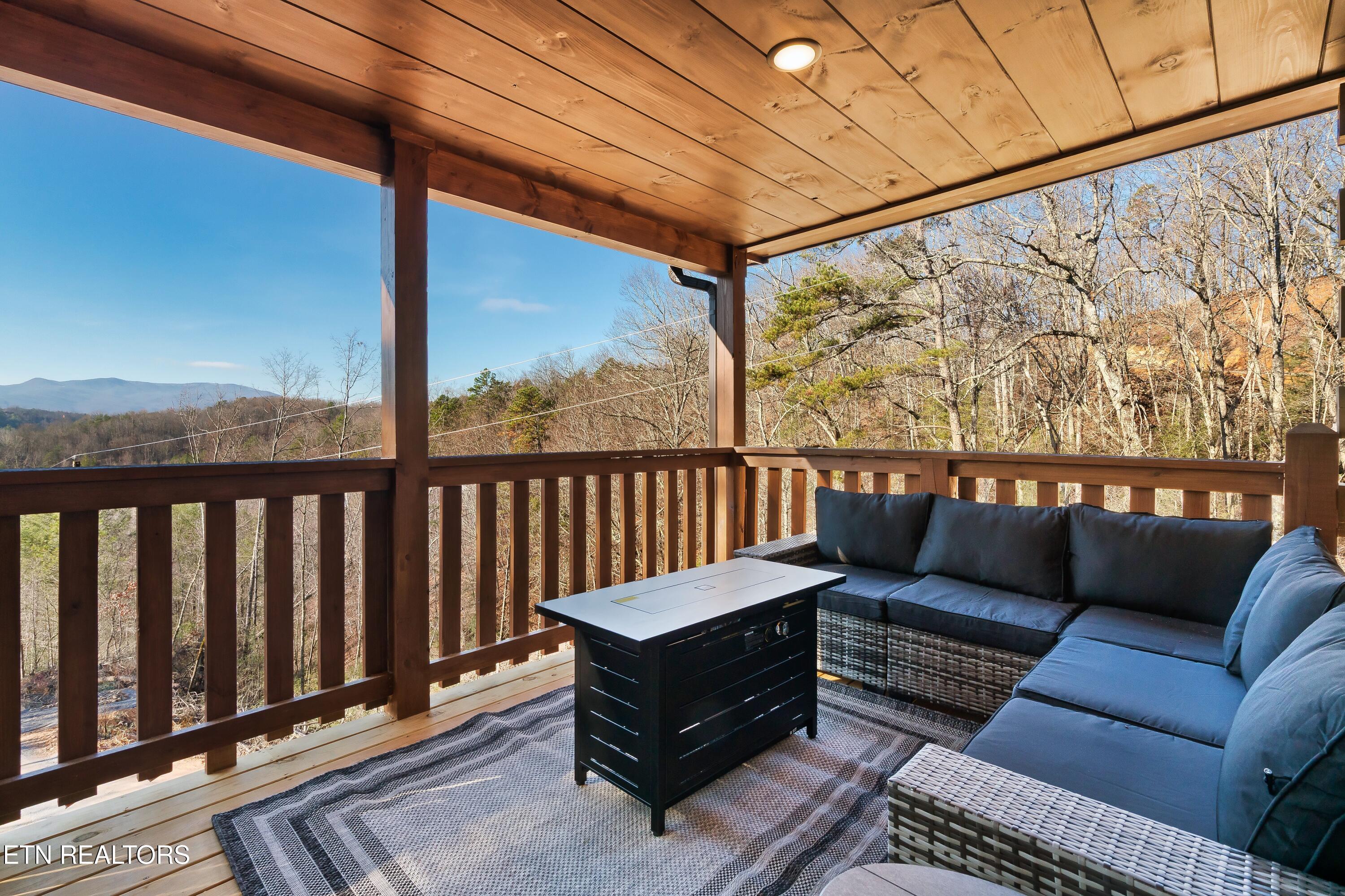 991 King Branch Road Sevierville TN 37876