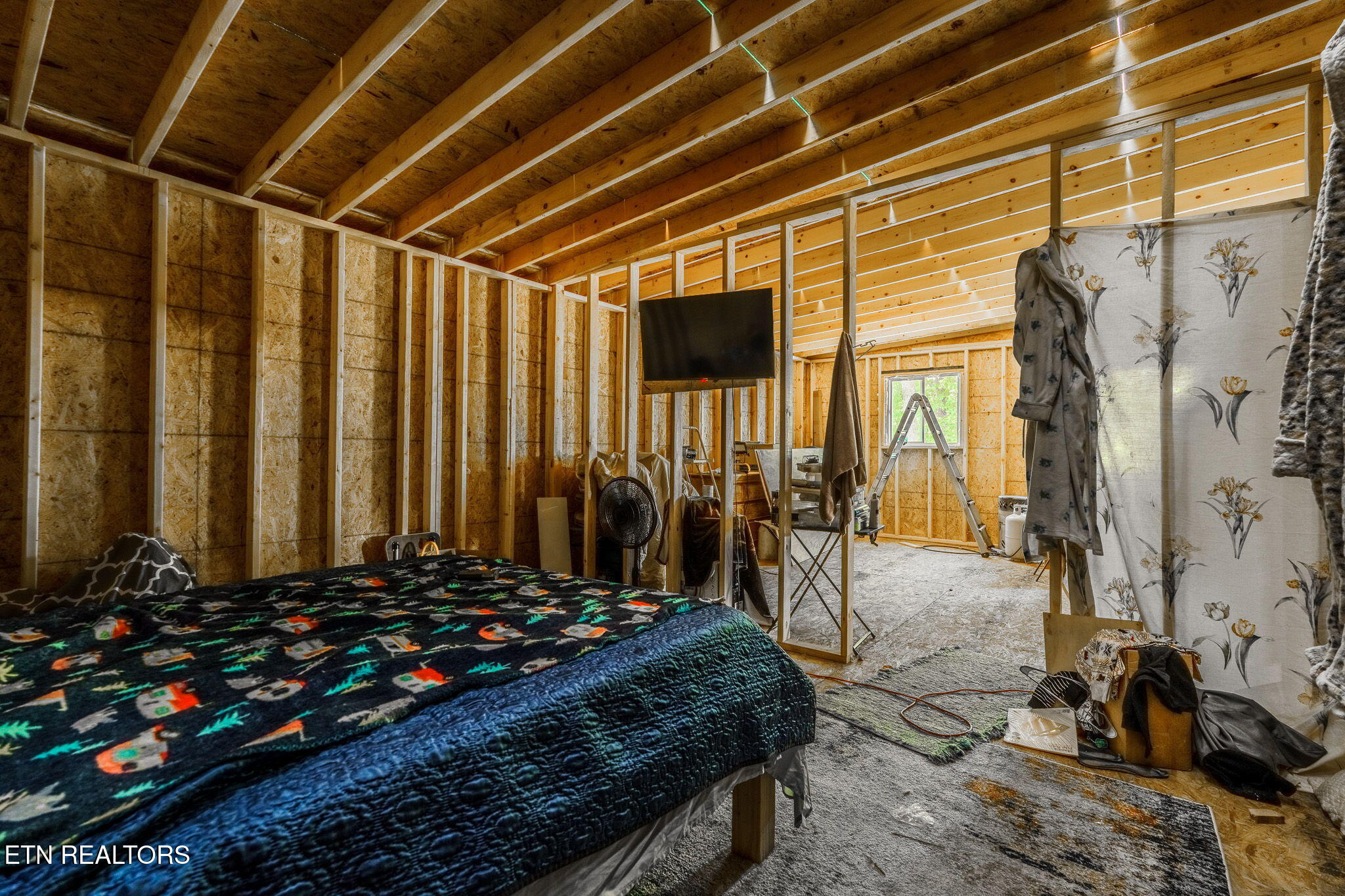 1360 Luminary Firetower Road Spring City TN 37381