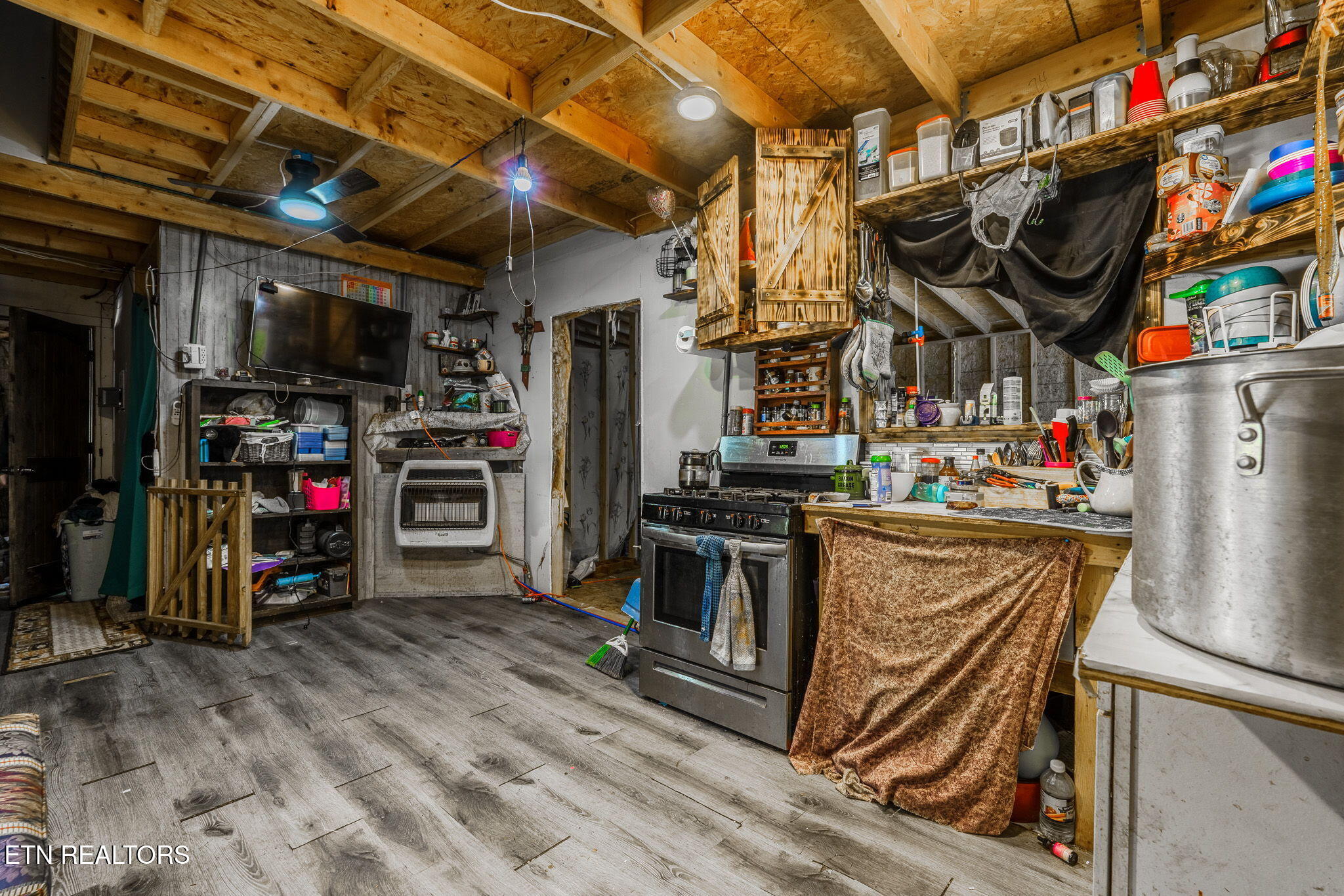 1360 Luminary Firetower Road Spring City TN 37381