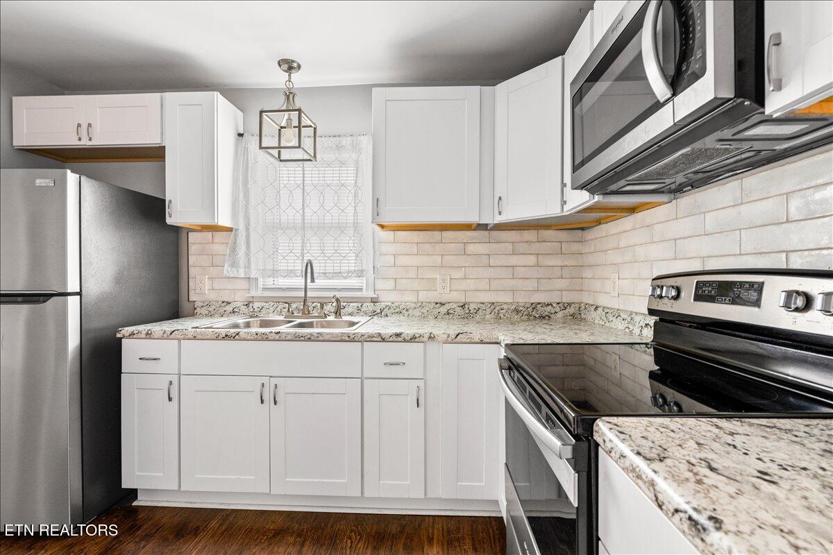 926 W Walden Street Lafollette TN 37766