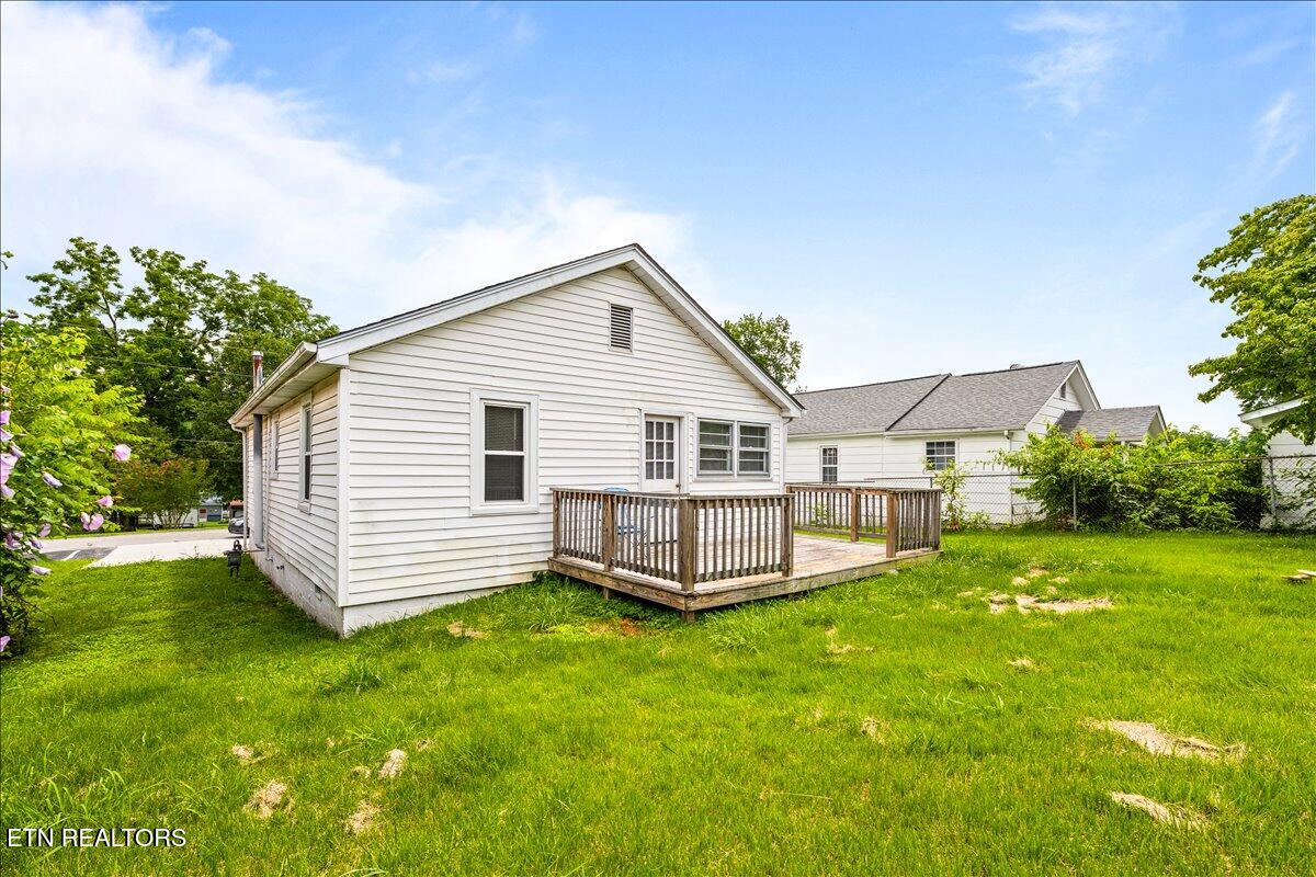 926 W Walden Street Lafollette TN 37766