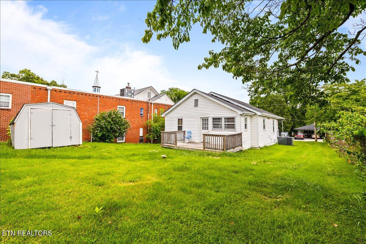 926 W Walden Street Lafollette TN 37766