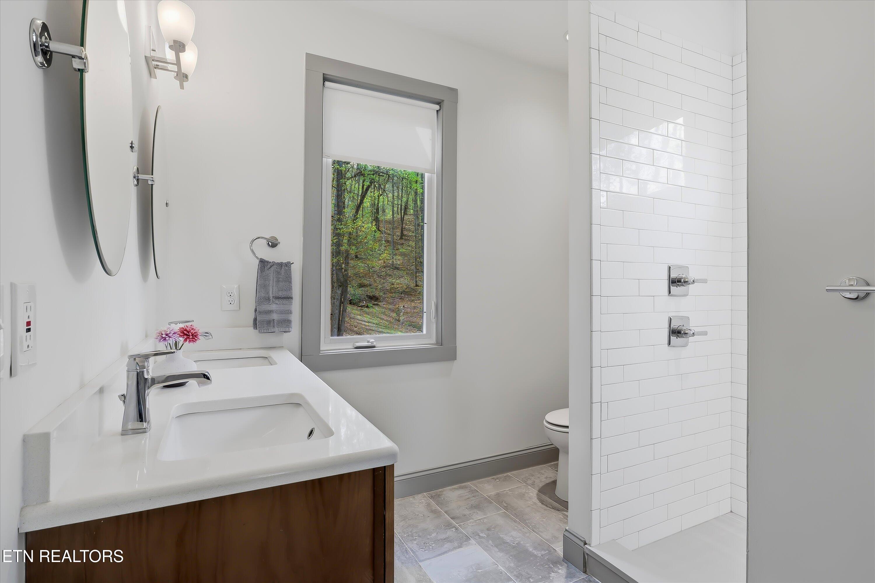 233 Gap Cove Road Maryville TN 37803