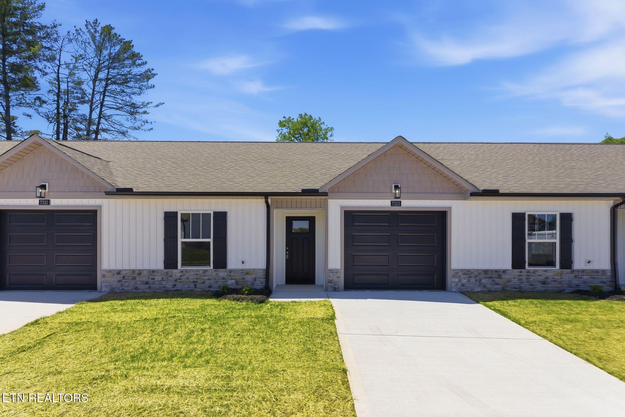 7323 Woodpecker Way Knoxville TN 37921