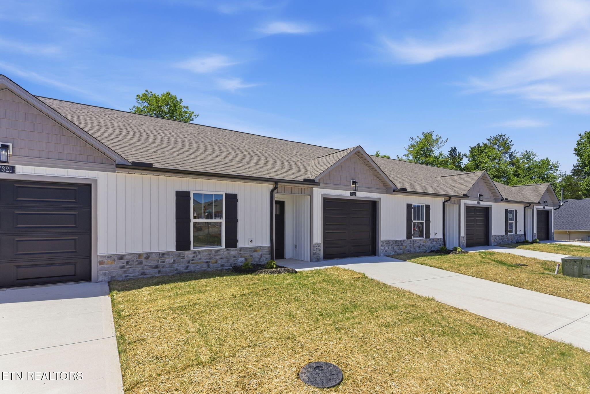 7323 Woodpecker Way Knoxville TN 37921
