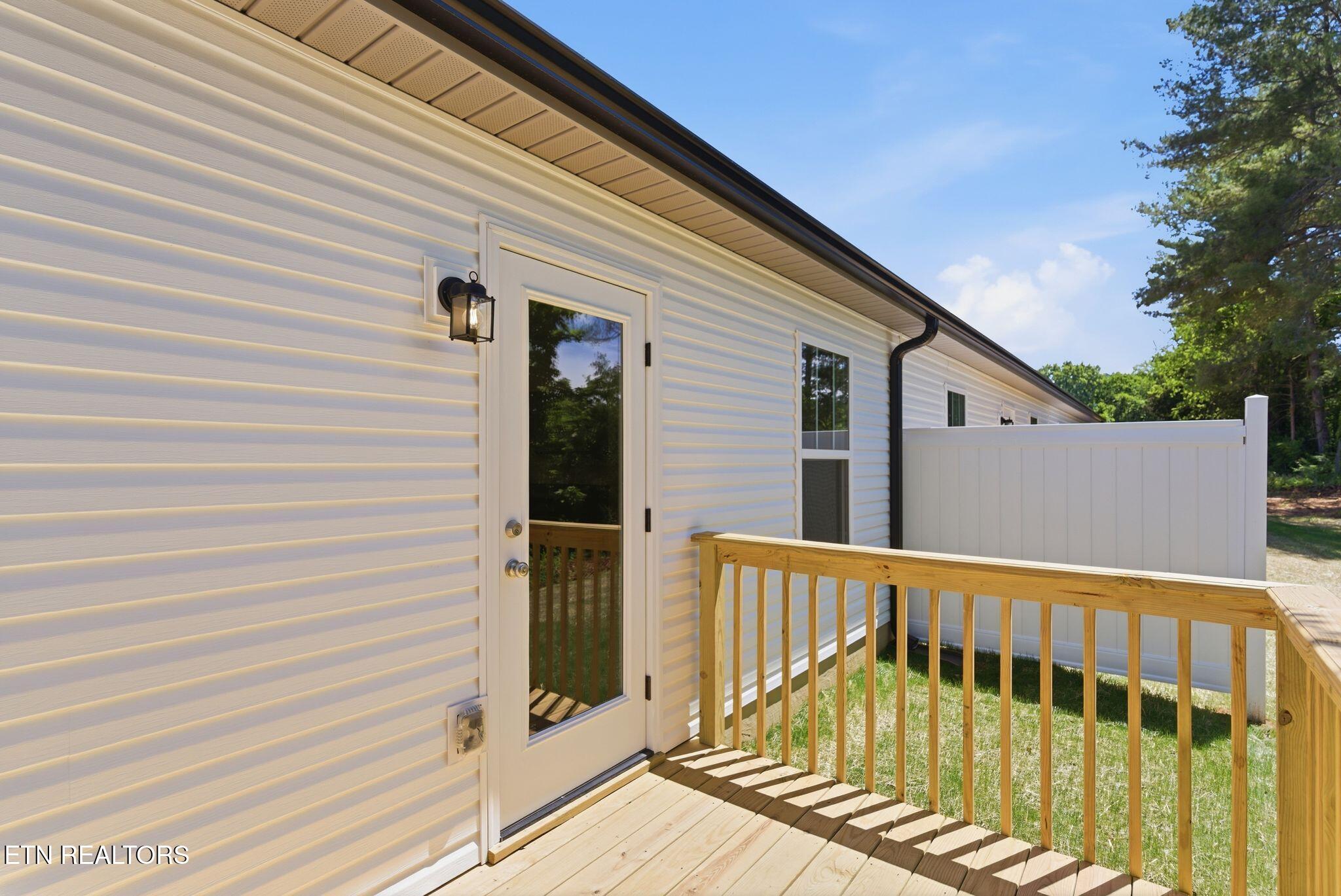 7323 Woodpecker Way Knoxville TN 37921