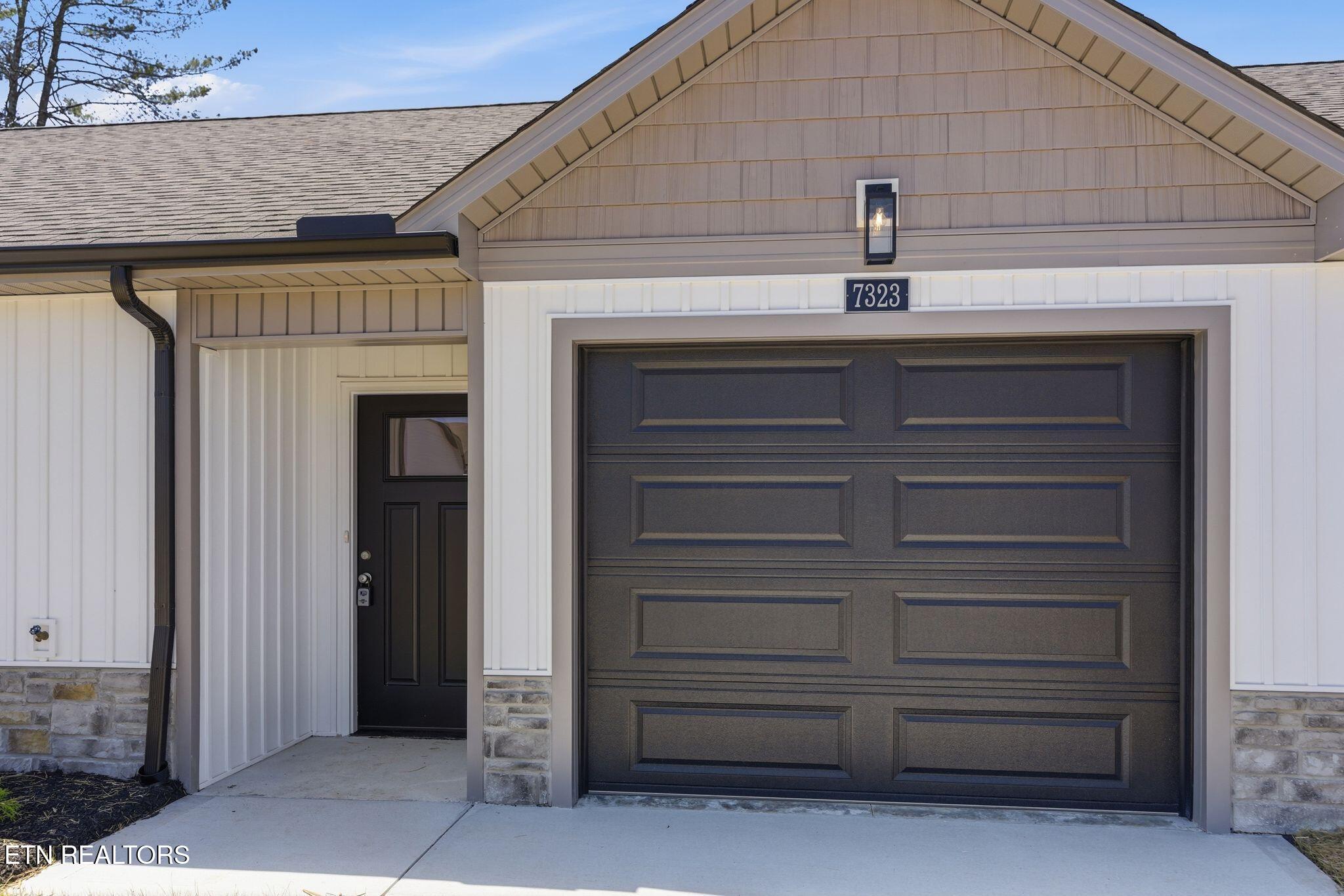 7323 Woodpecker Way Knoxville TN 37921