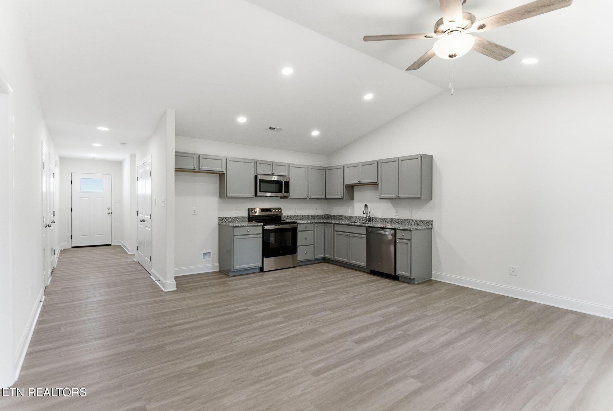 7323 Woodpecker Way Knoxville TN 37921