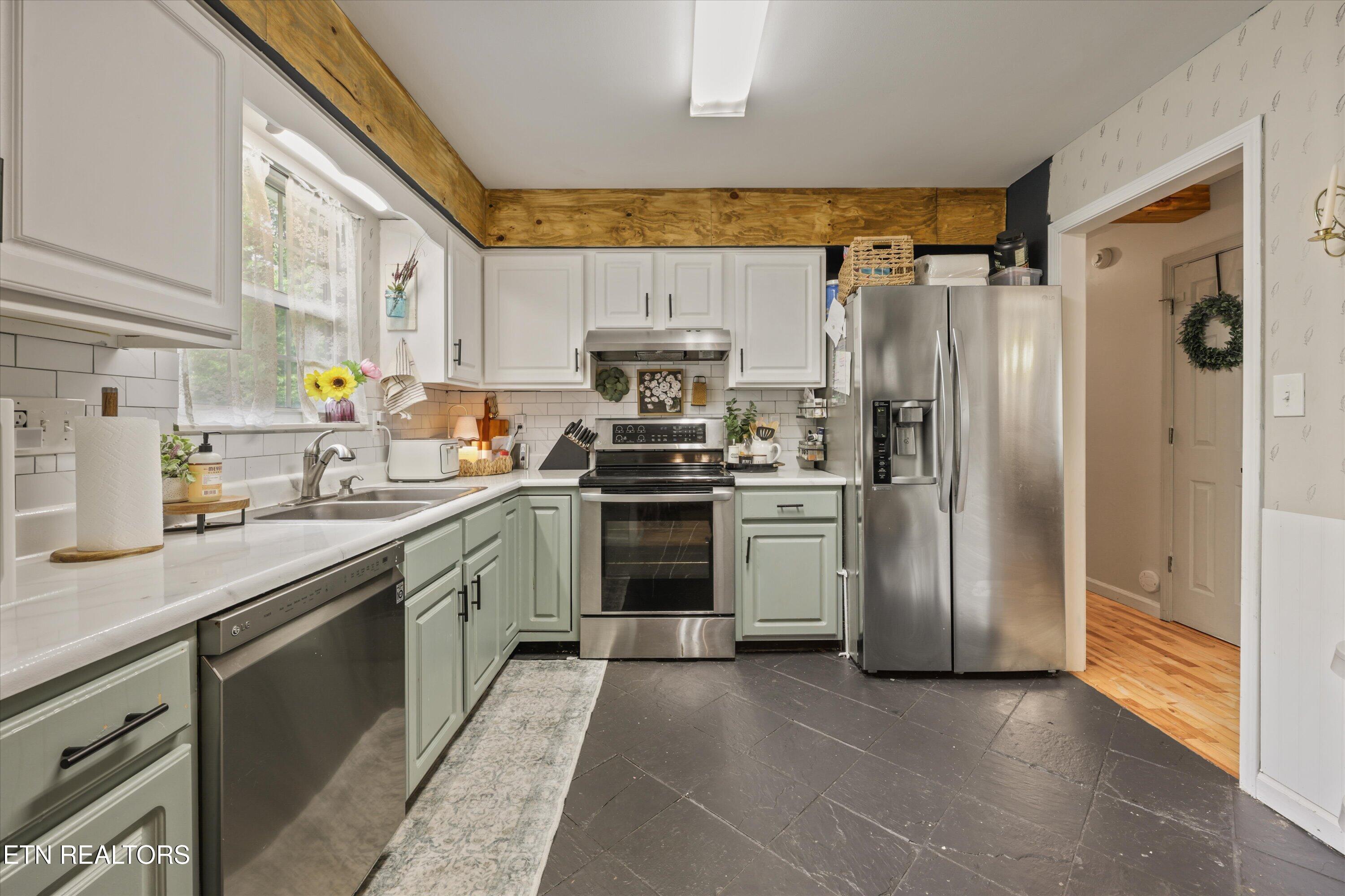 306 High Tower Road Maryville TN 37804
