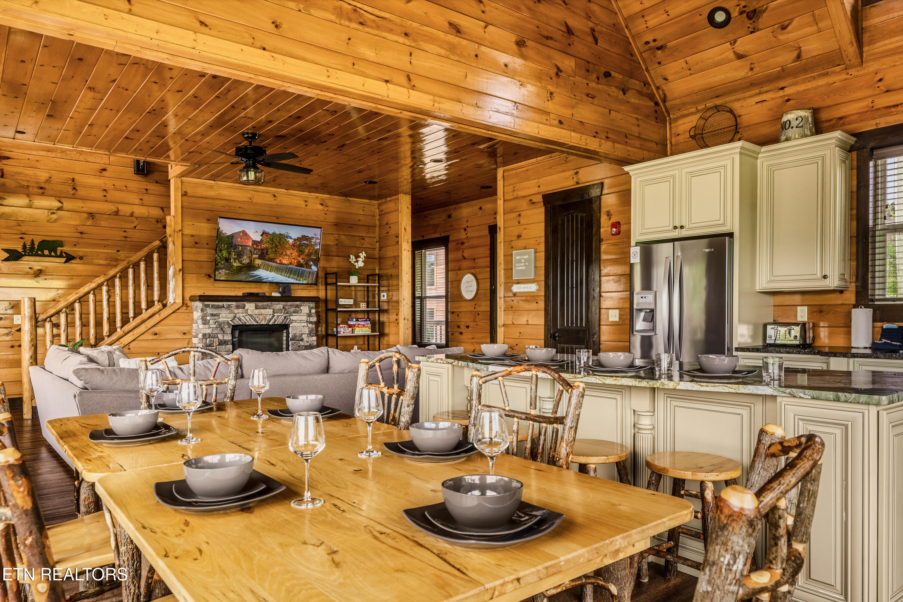 729 Bear Walk Way Gatlinburg TN 37738