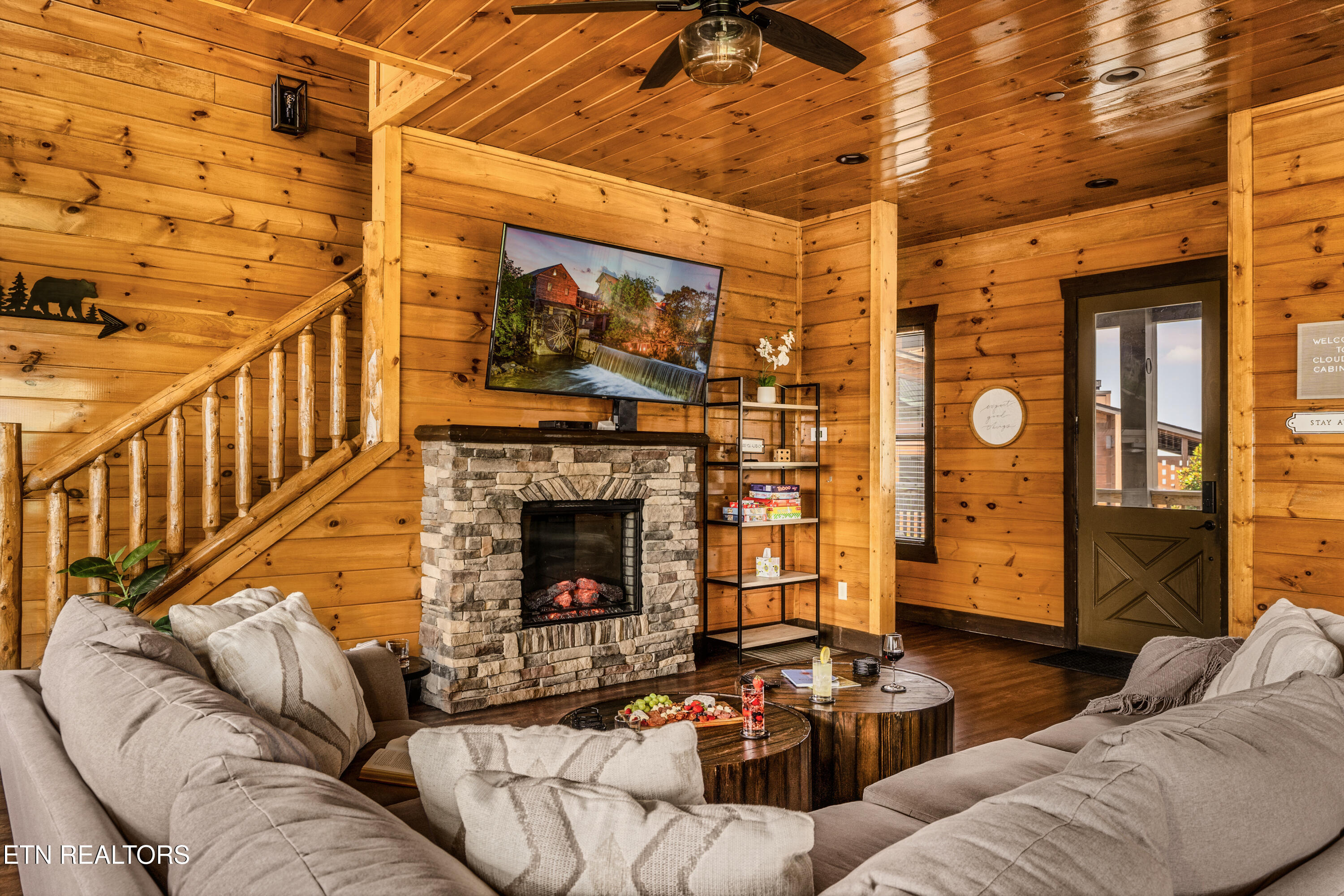 729 Bear Walk Way Gatlinburg TN 37738