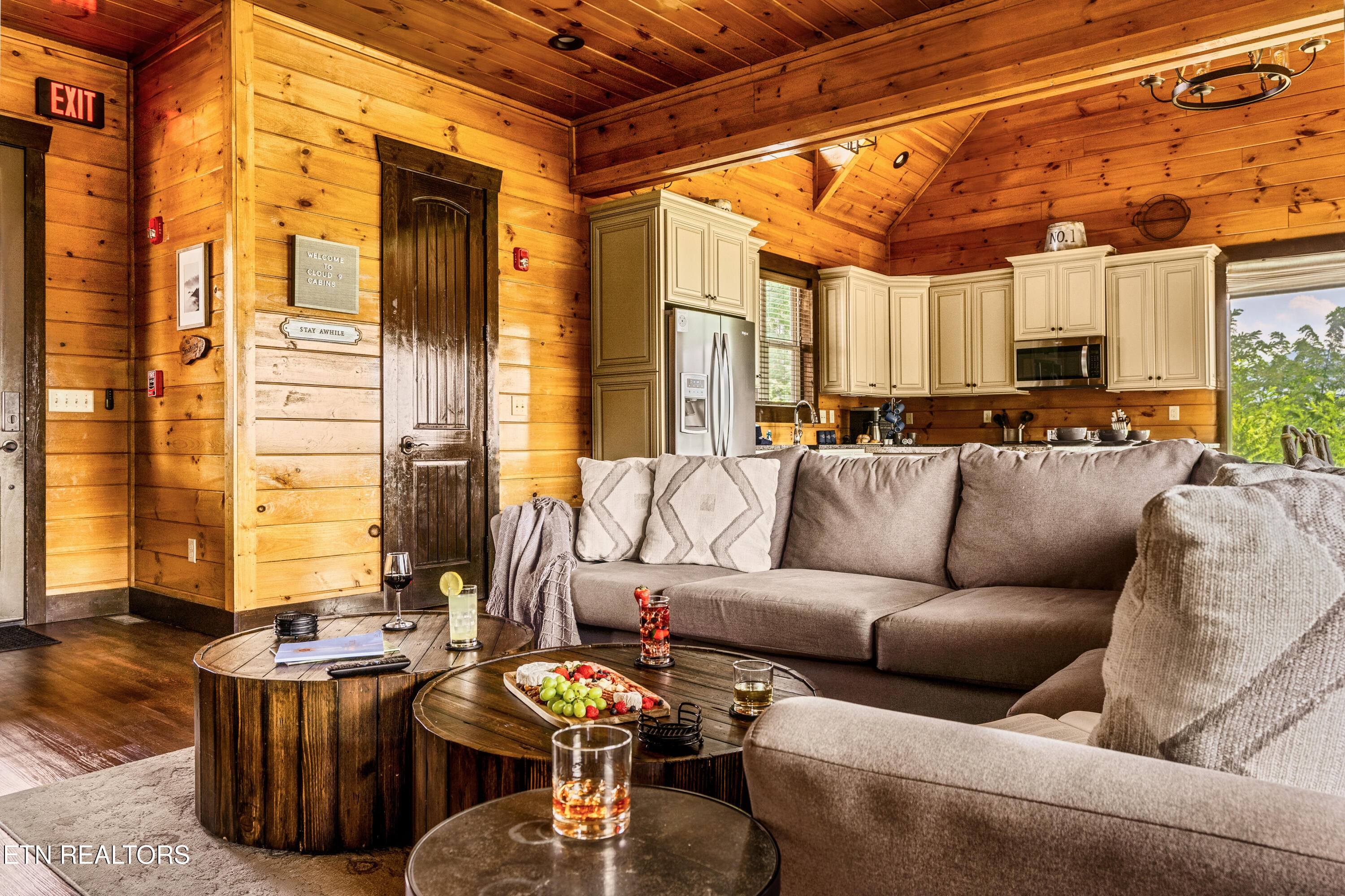 729 Bear Walk Way Gatlinburg TN 37738