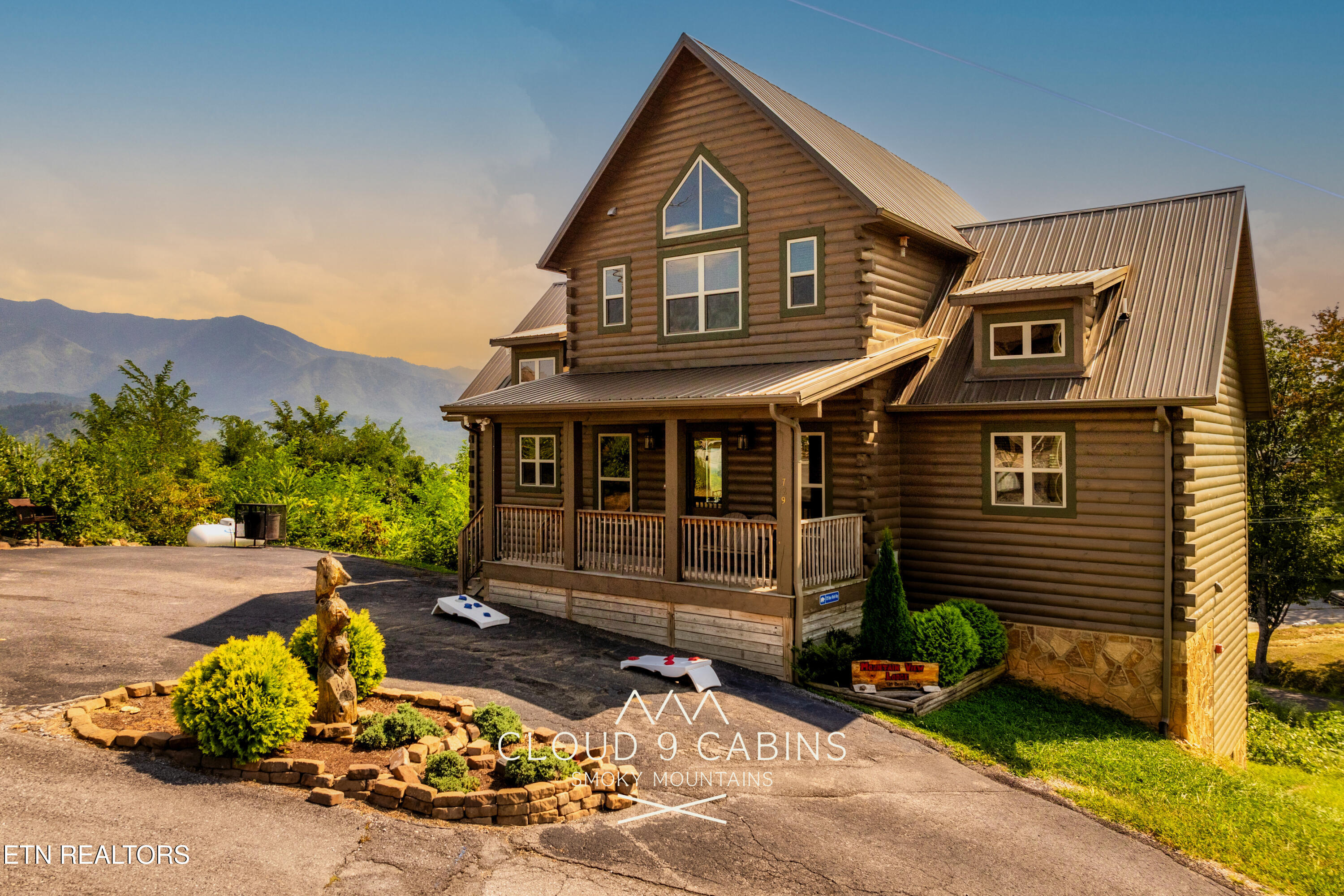 729 Bear Walk Way Gatlinburg TN 37738