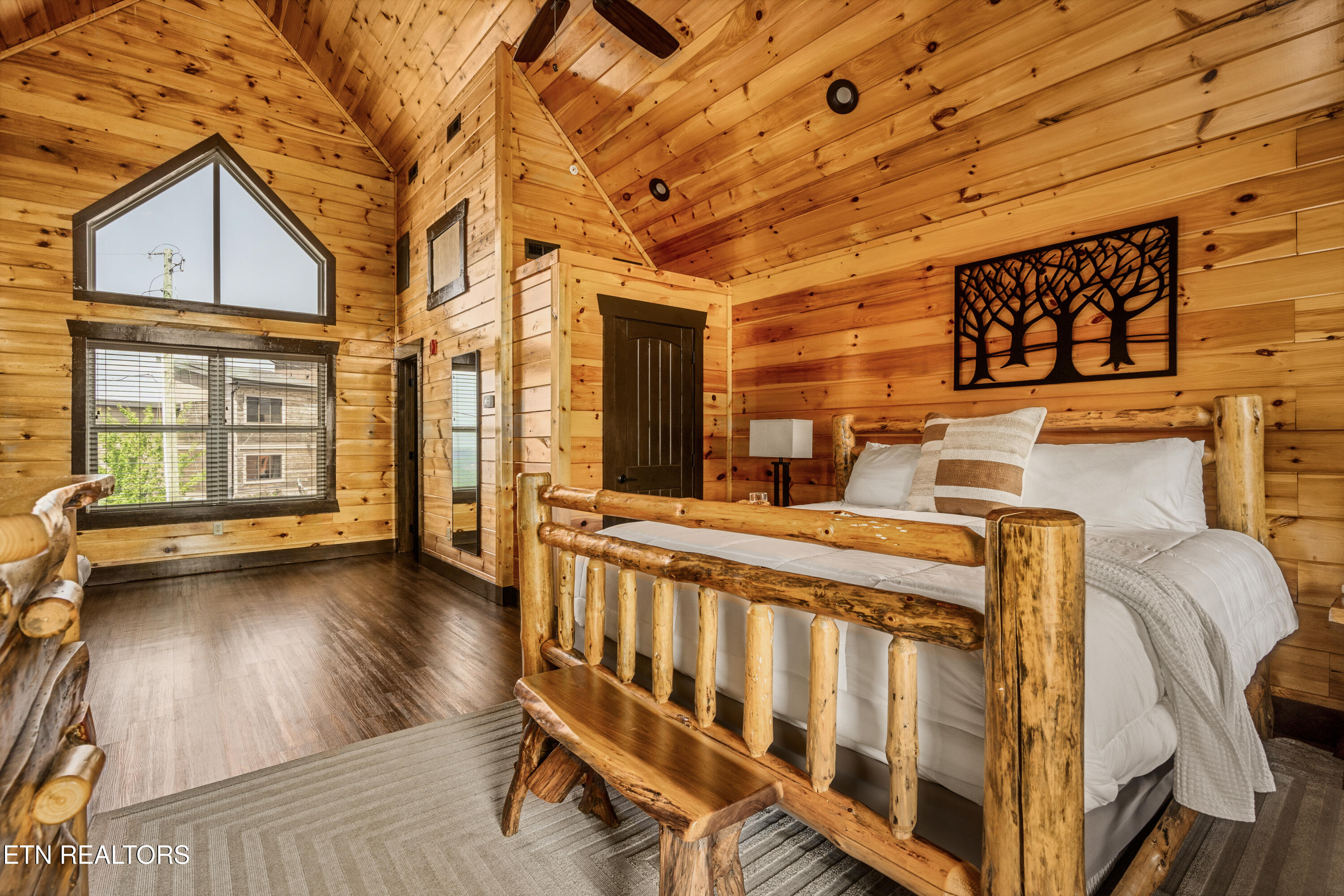 729 Bear Walk Way Gatlinburg TN 37738