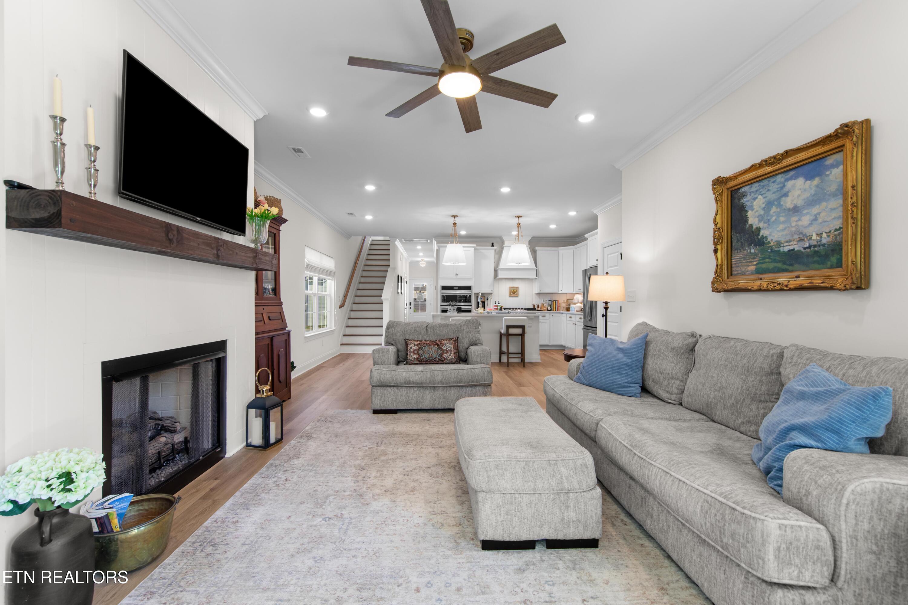 1618 Spring Berry Lane Knoxville TN 37924
