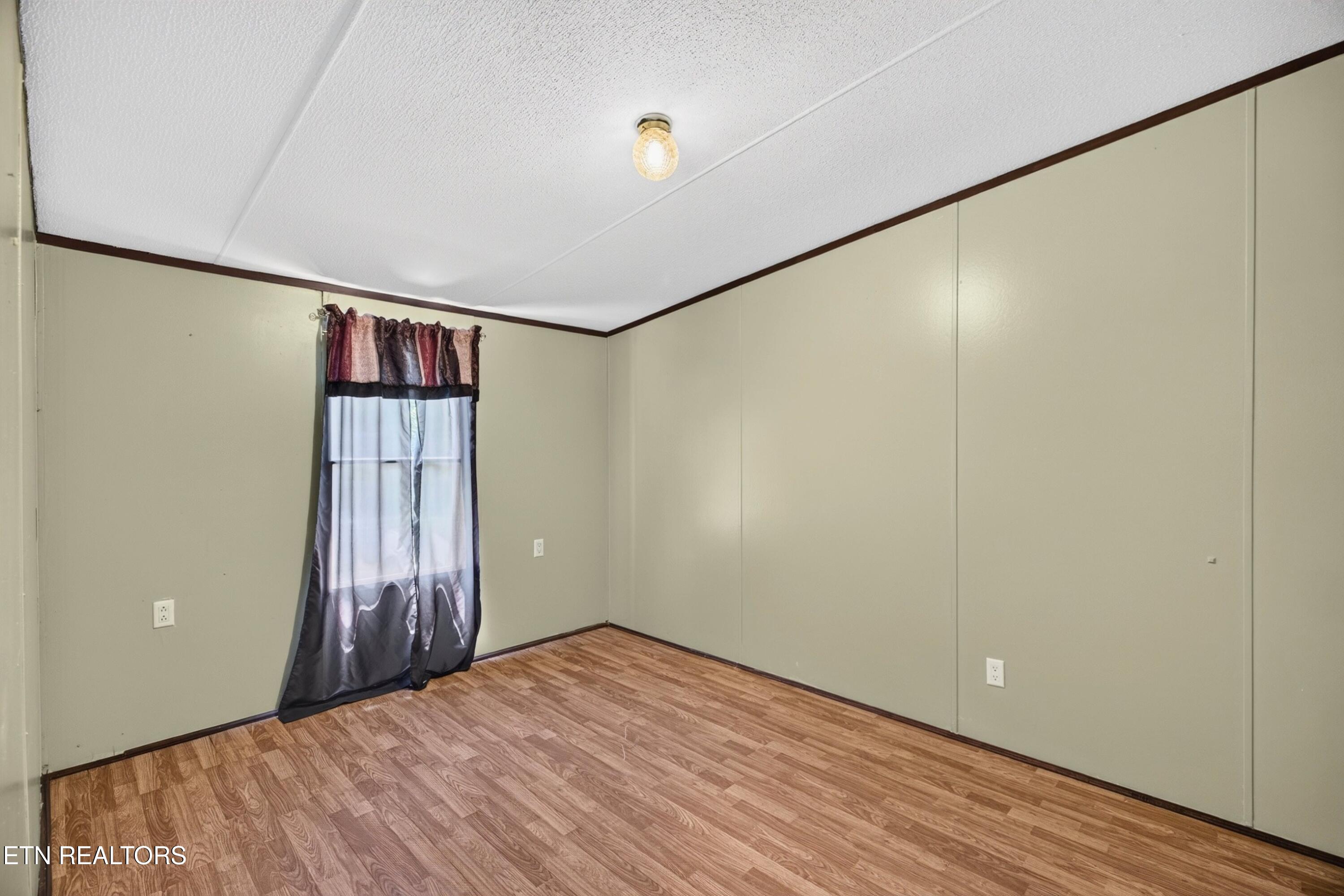 1649 Hopeless Road Dandridge TN 37725