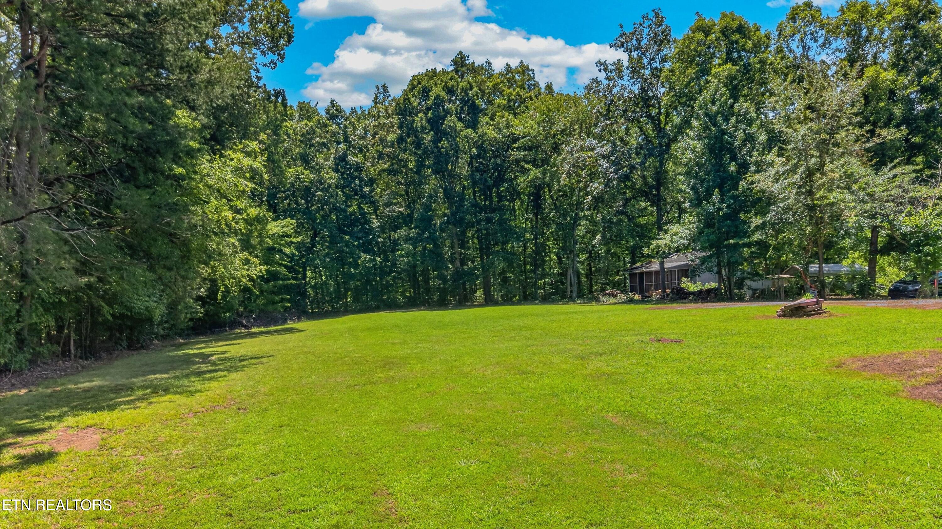 1649 Hopeless Road Dandridge TN 37725