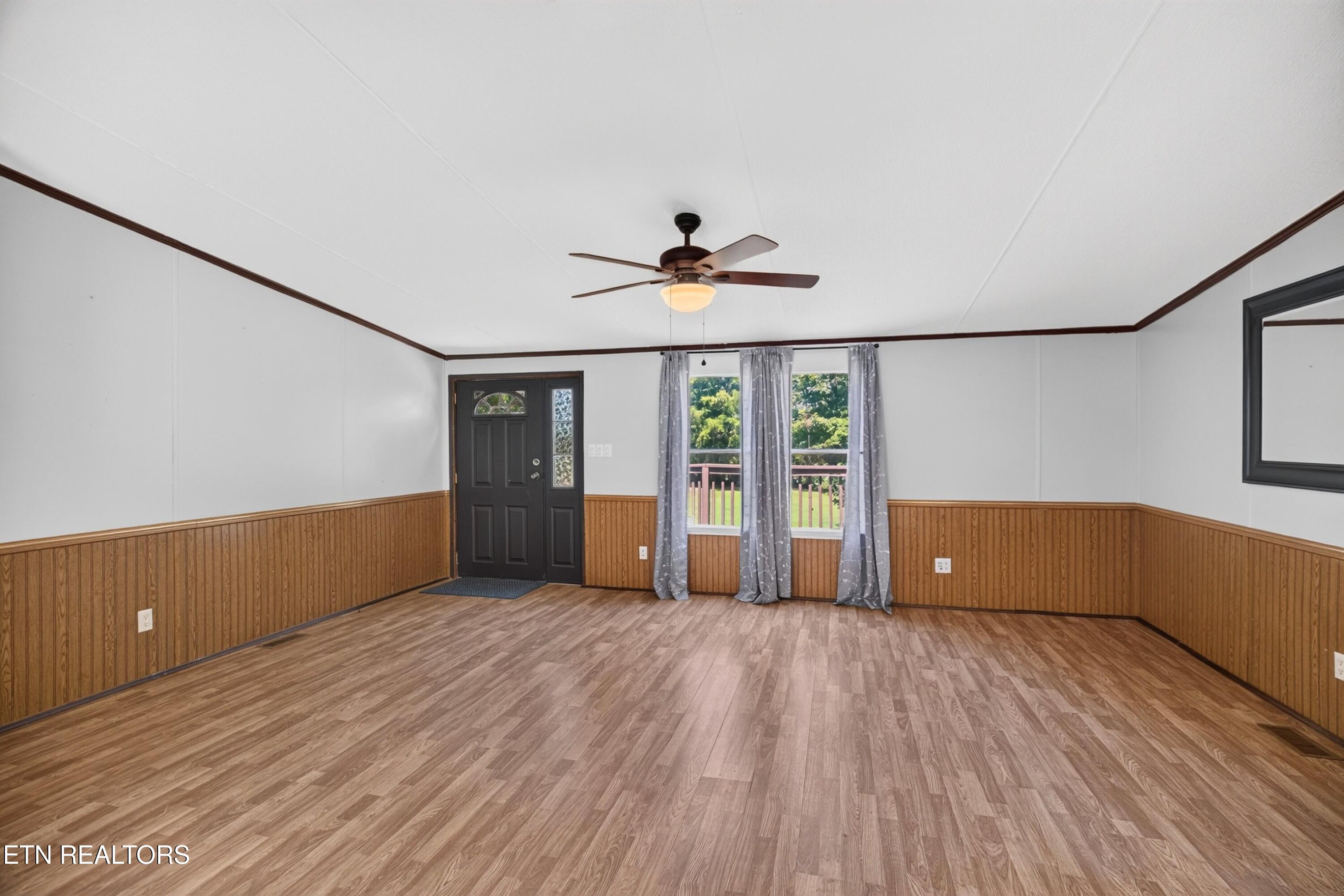 1649 Hopeless Road Dandridge TN 37725