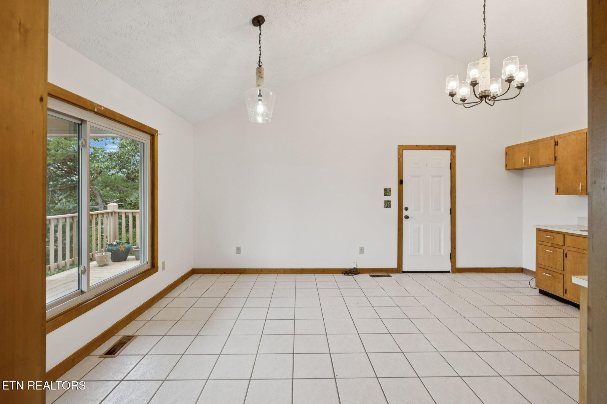 4429 New Pioneer Trail Pigeon Forge TN 37863