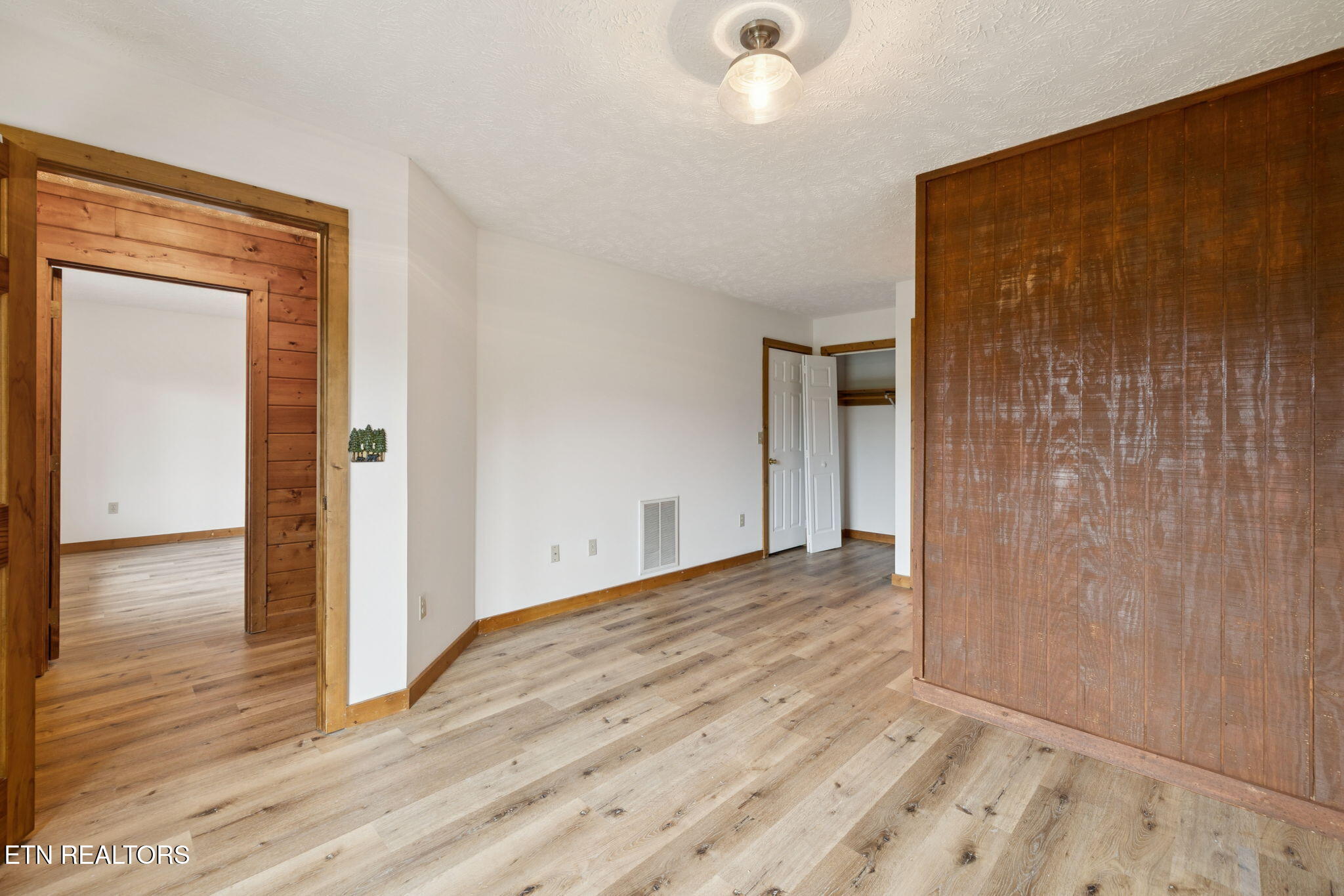 4429 New Pioneer Trail Pigeon Forge TN 37863