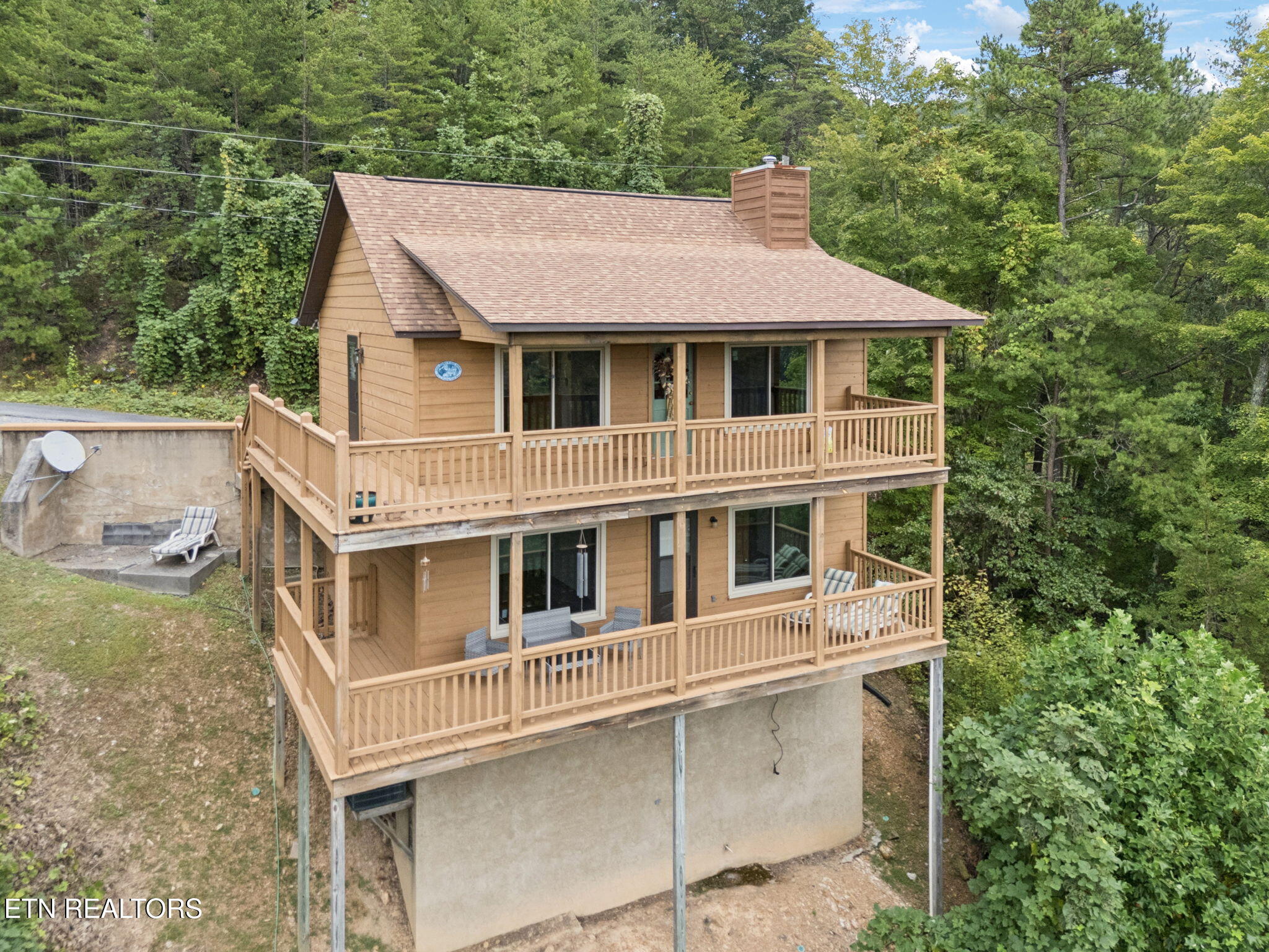 4429 New Pioneer Trail Pigeon Forge TN 37863