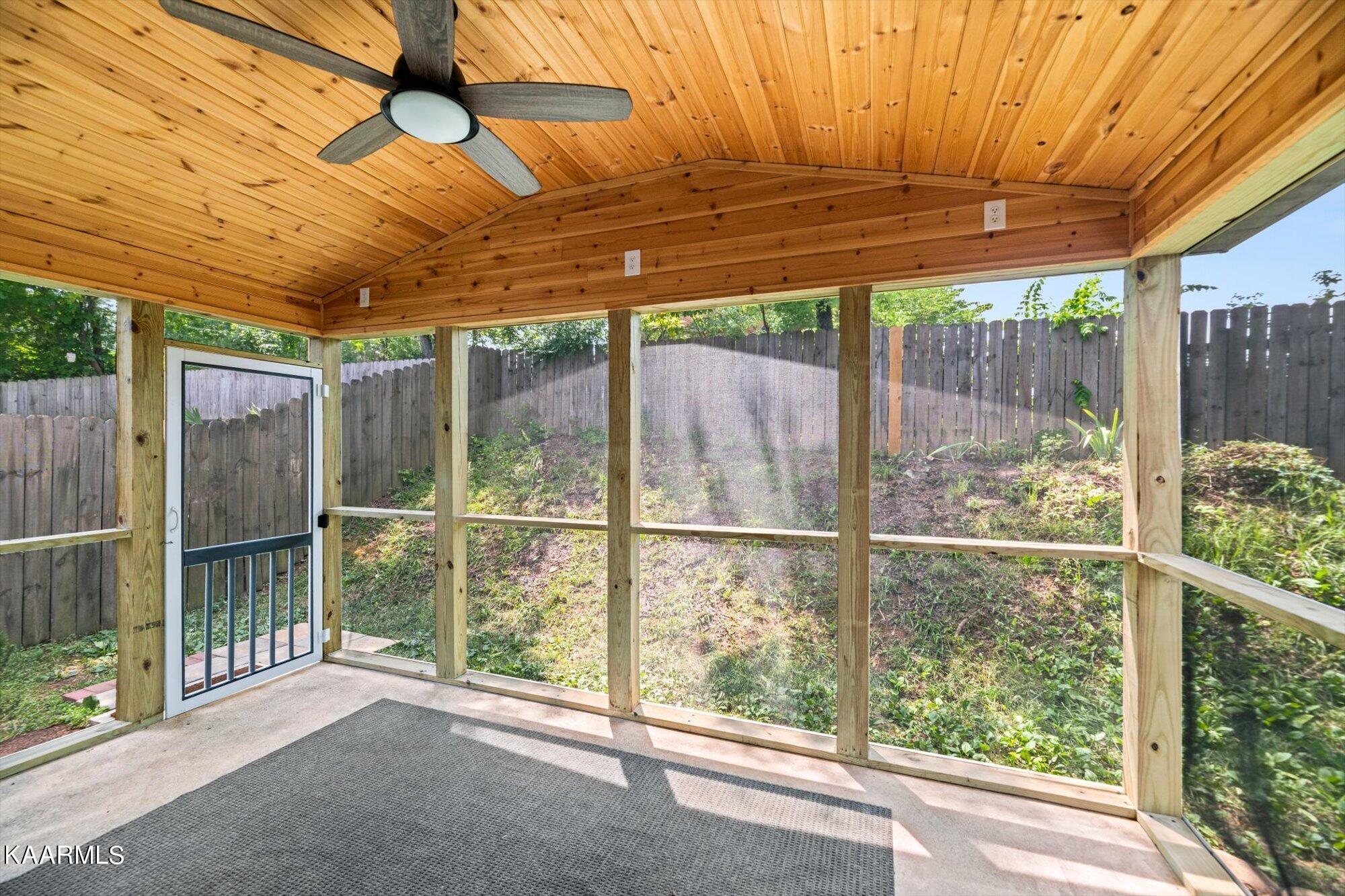 3373 Cummins Lane Knoxville TN 37921