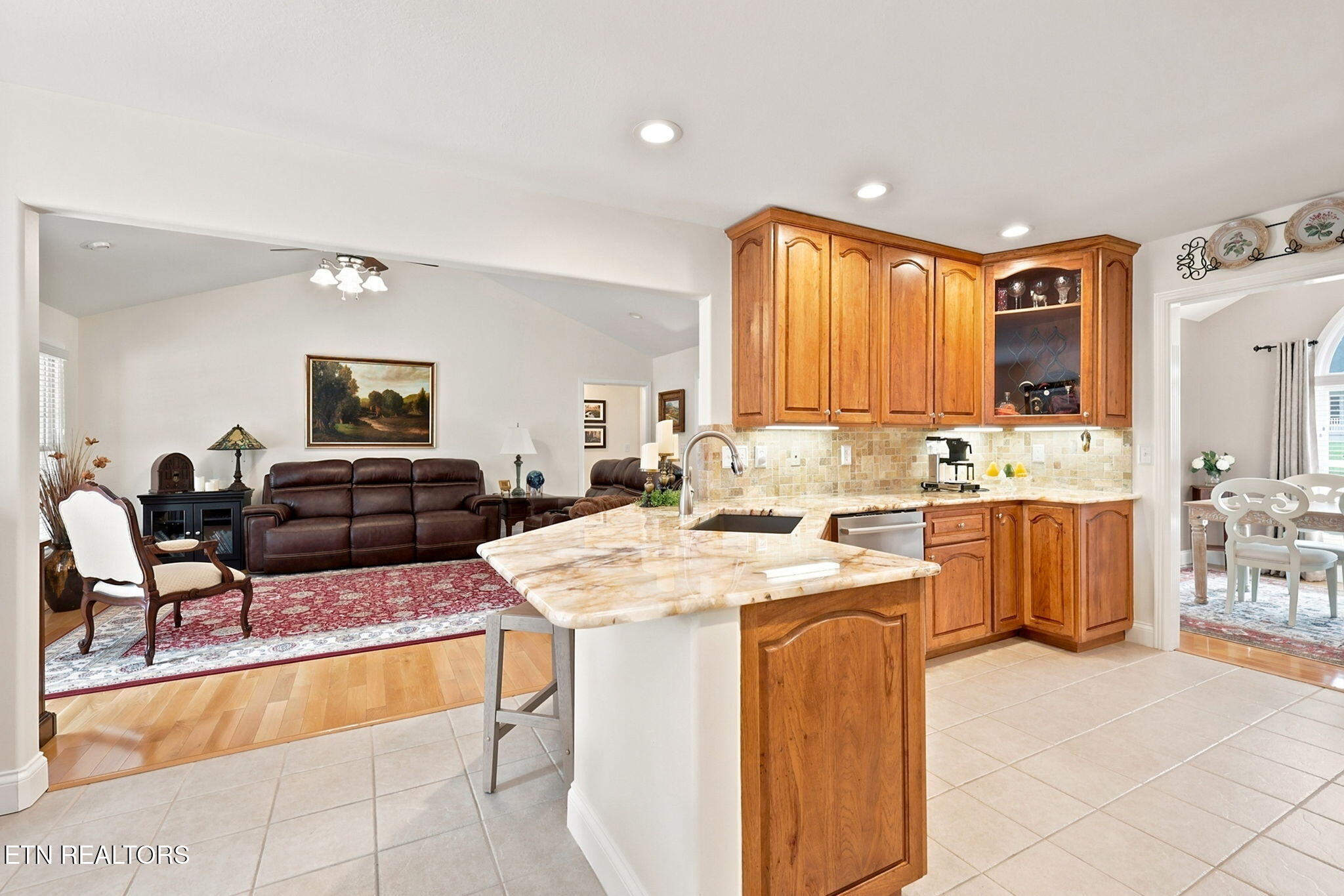 104 Kenwood Drive Crossville TN 38558