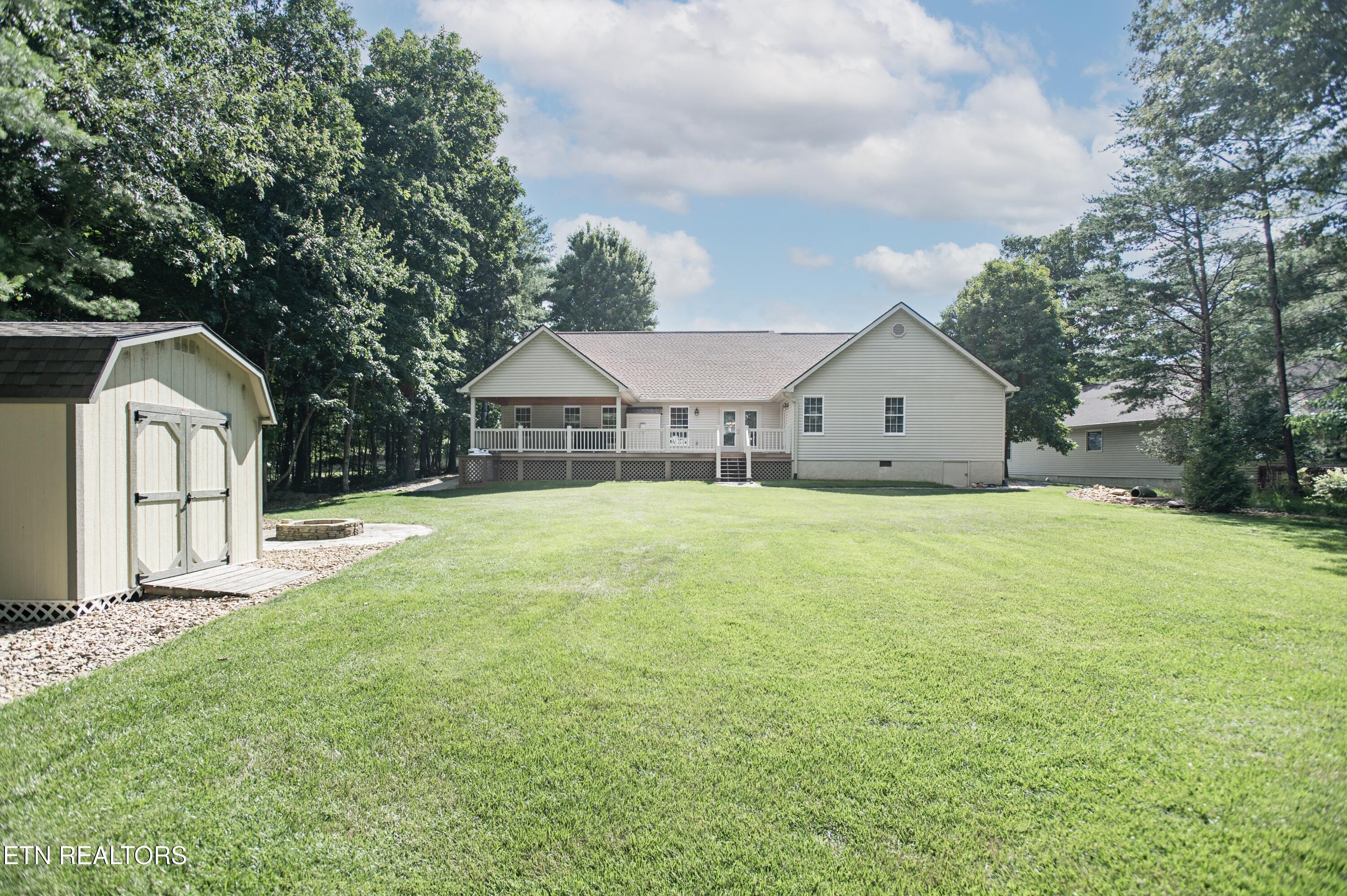 104 Kenwood Drive Crossville TN 38558
