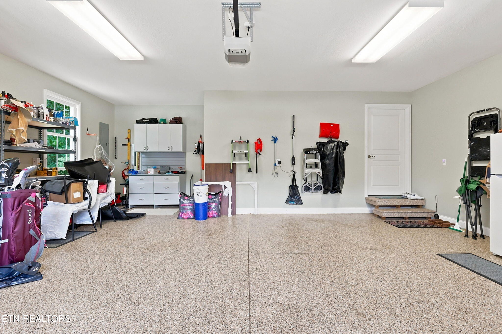 104 Kenwood Drive Crossville TN 38558