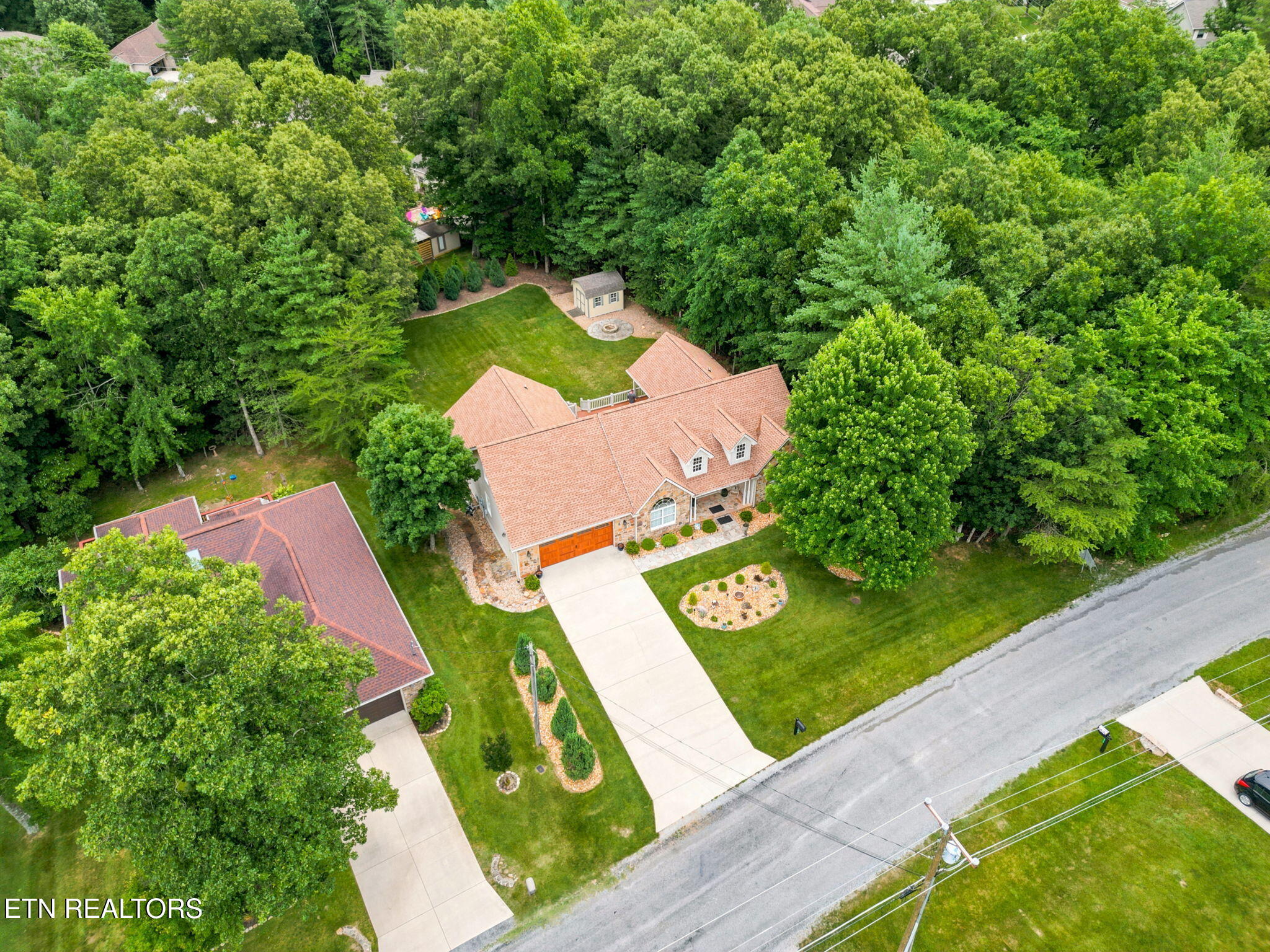 104 Kenwood Drive Crossville TN 38558