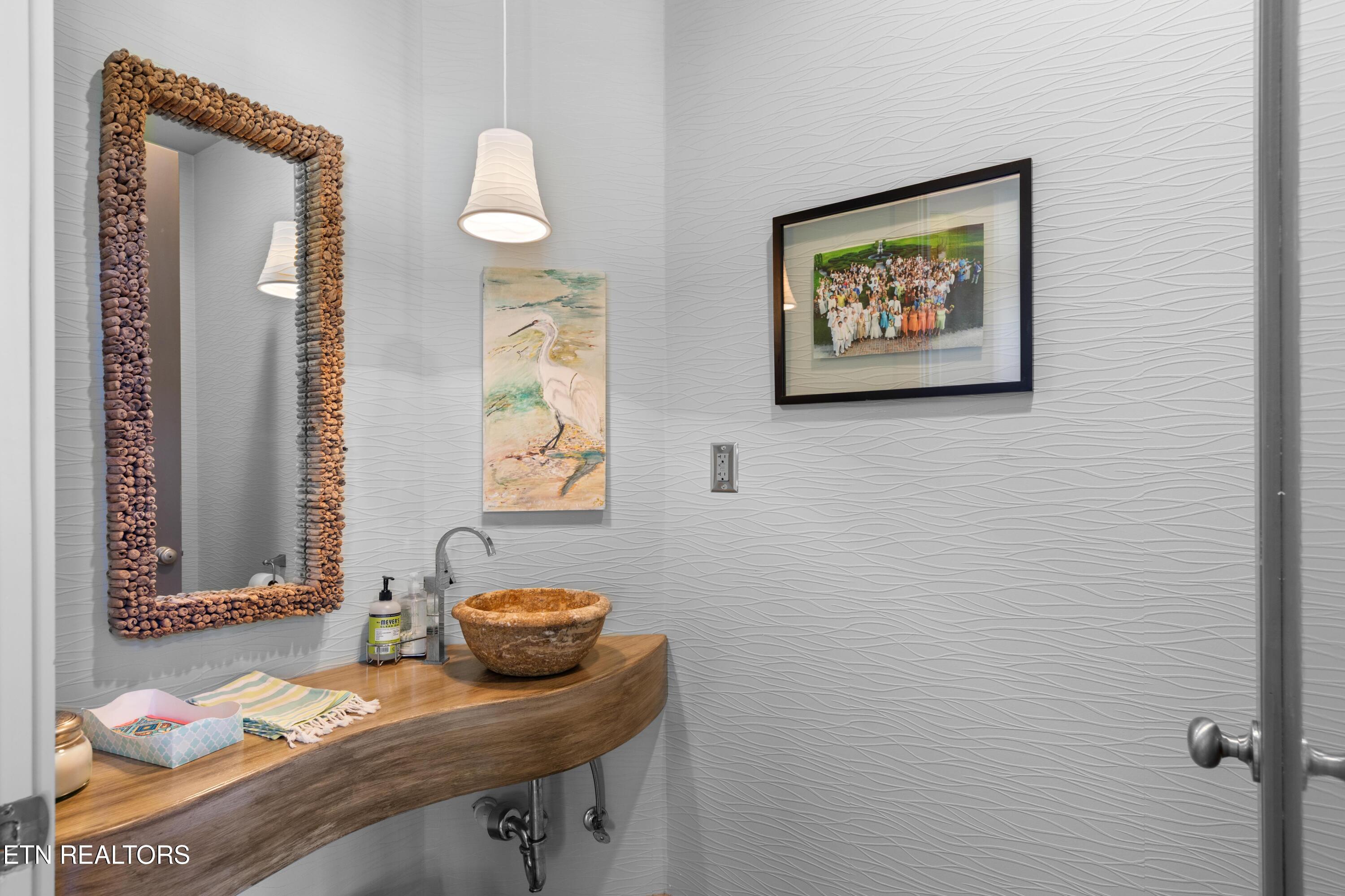 620 W Hill Avenue Knoxville TN 37902